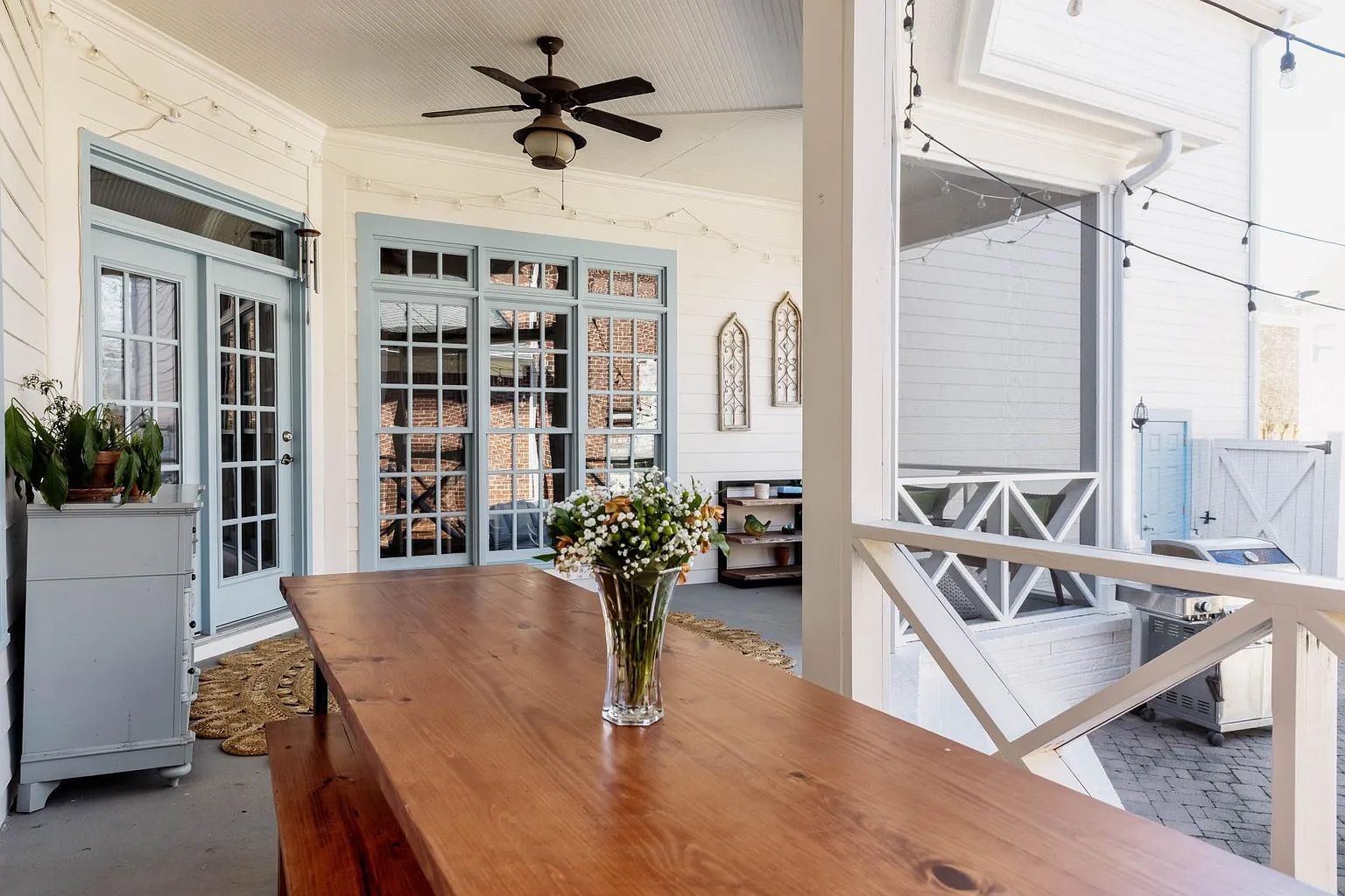 112 Glass Springs Dr