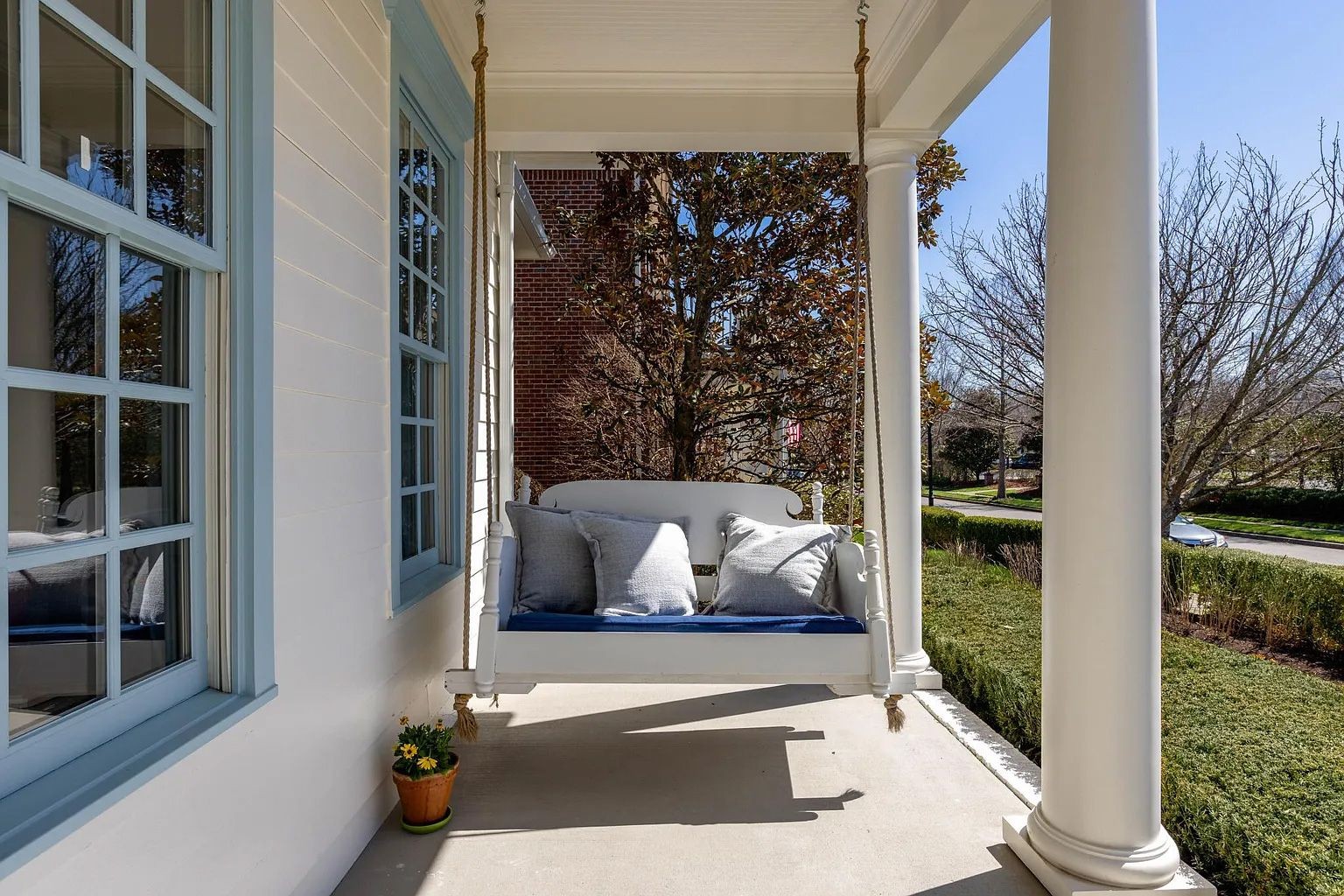 112 Glass Springs Dr