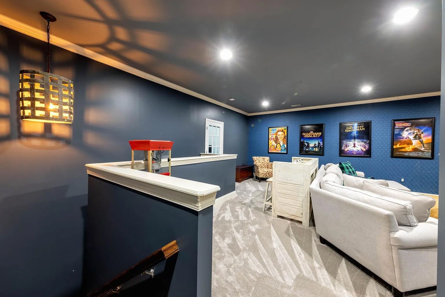 112 Glass Springs Dr