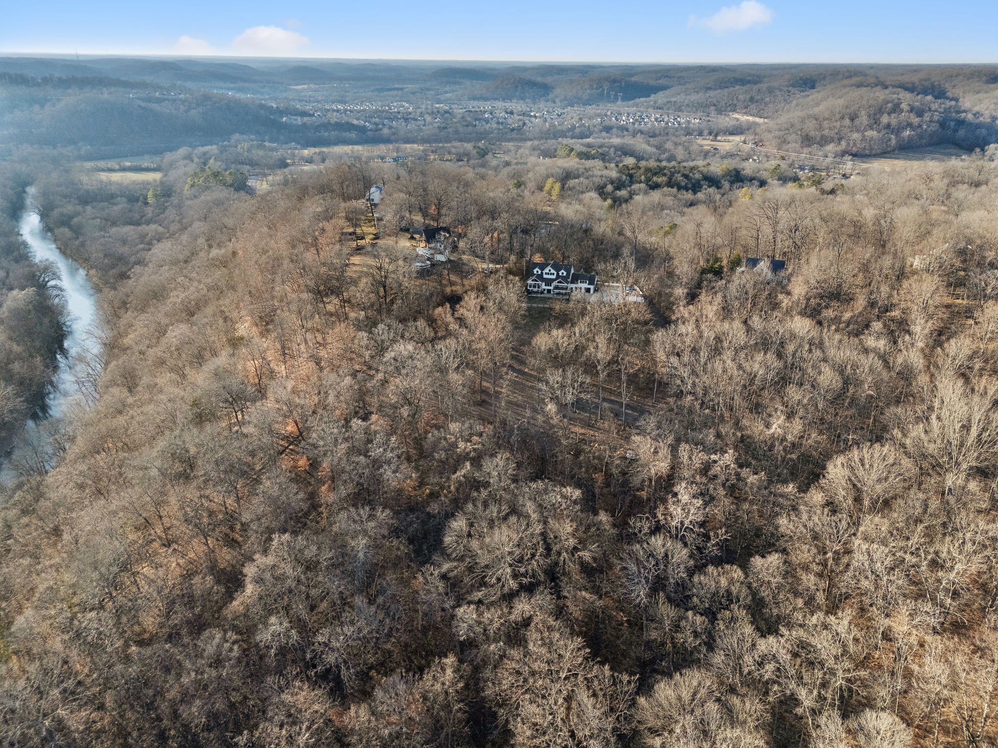 8425 Rolling Hills Dr
