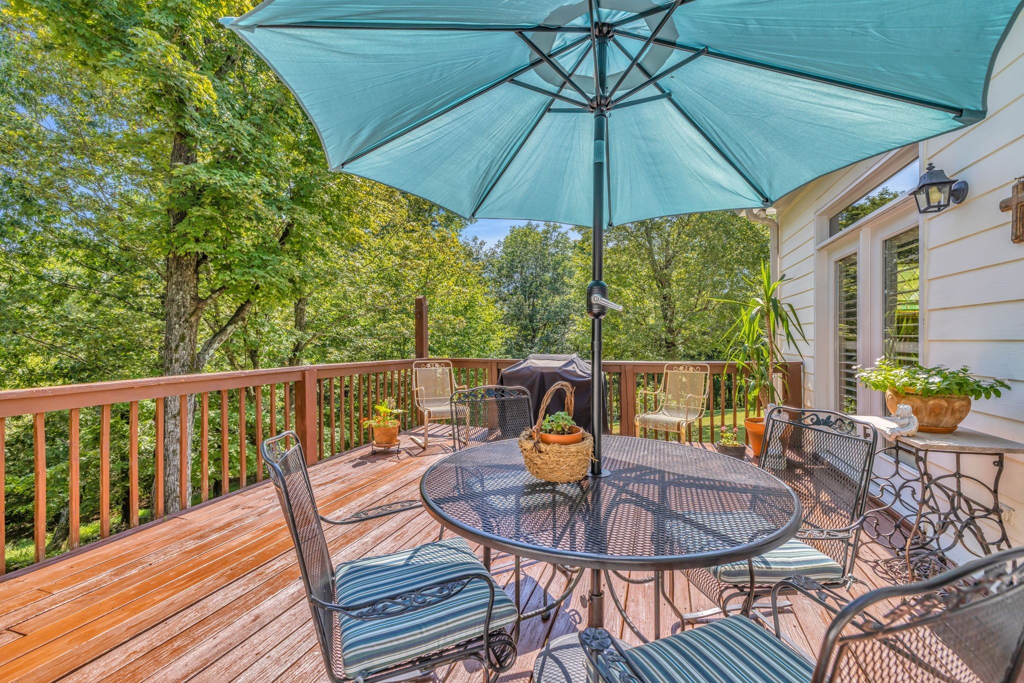 3893 Perkins Rd