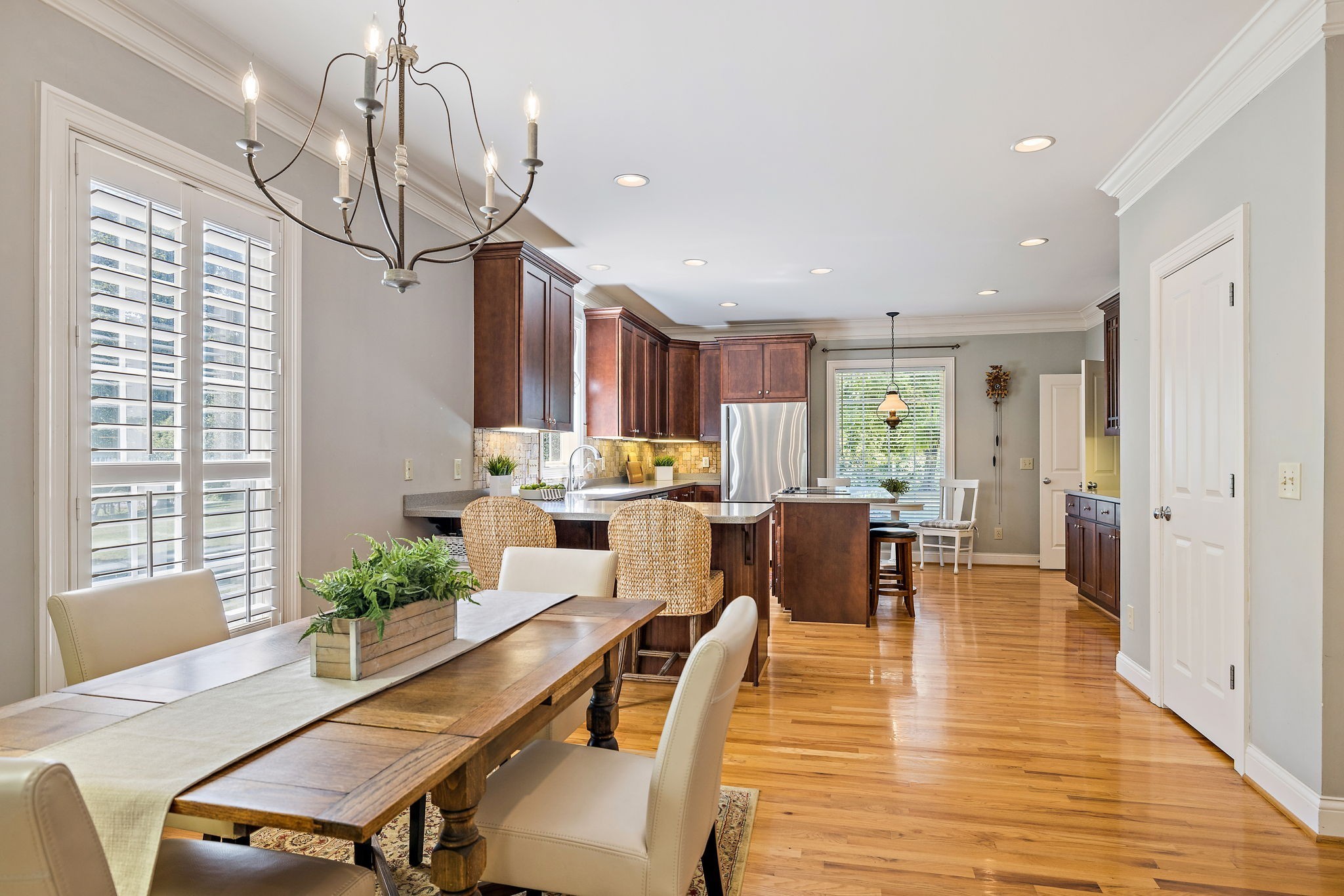 3893 Perkins Rd