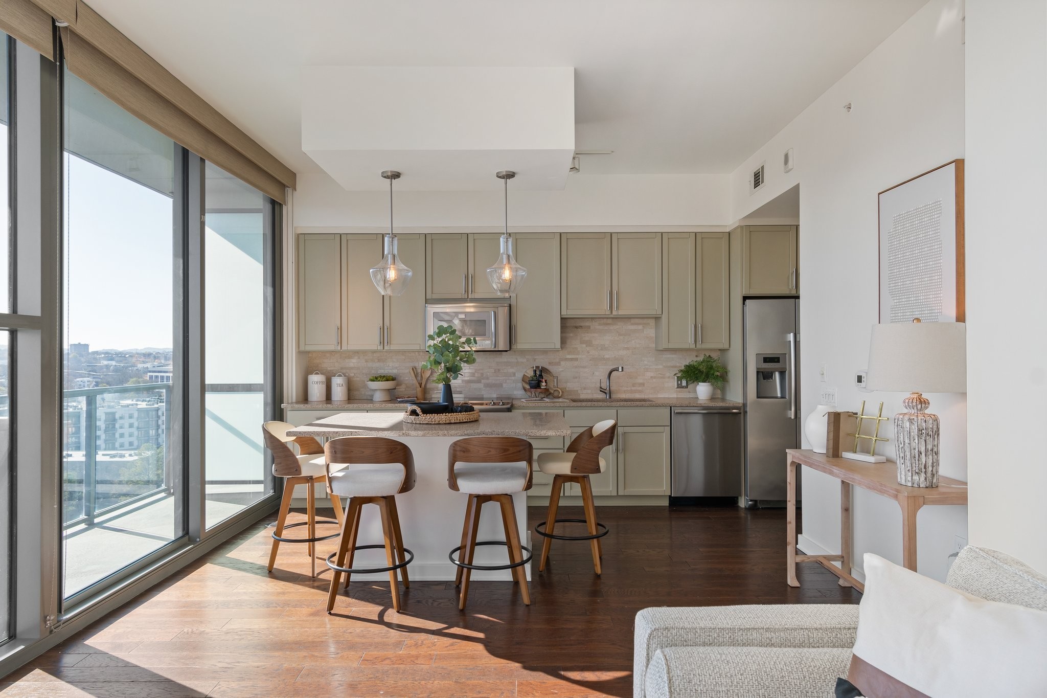 1212 Laurel St Unit: 1311