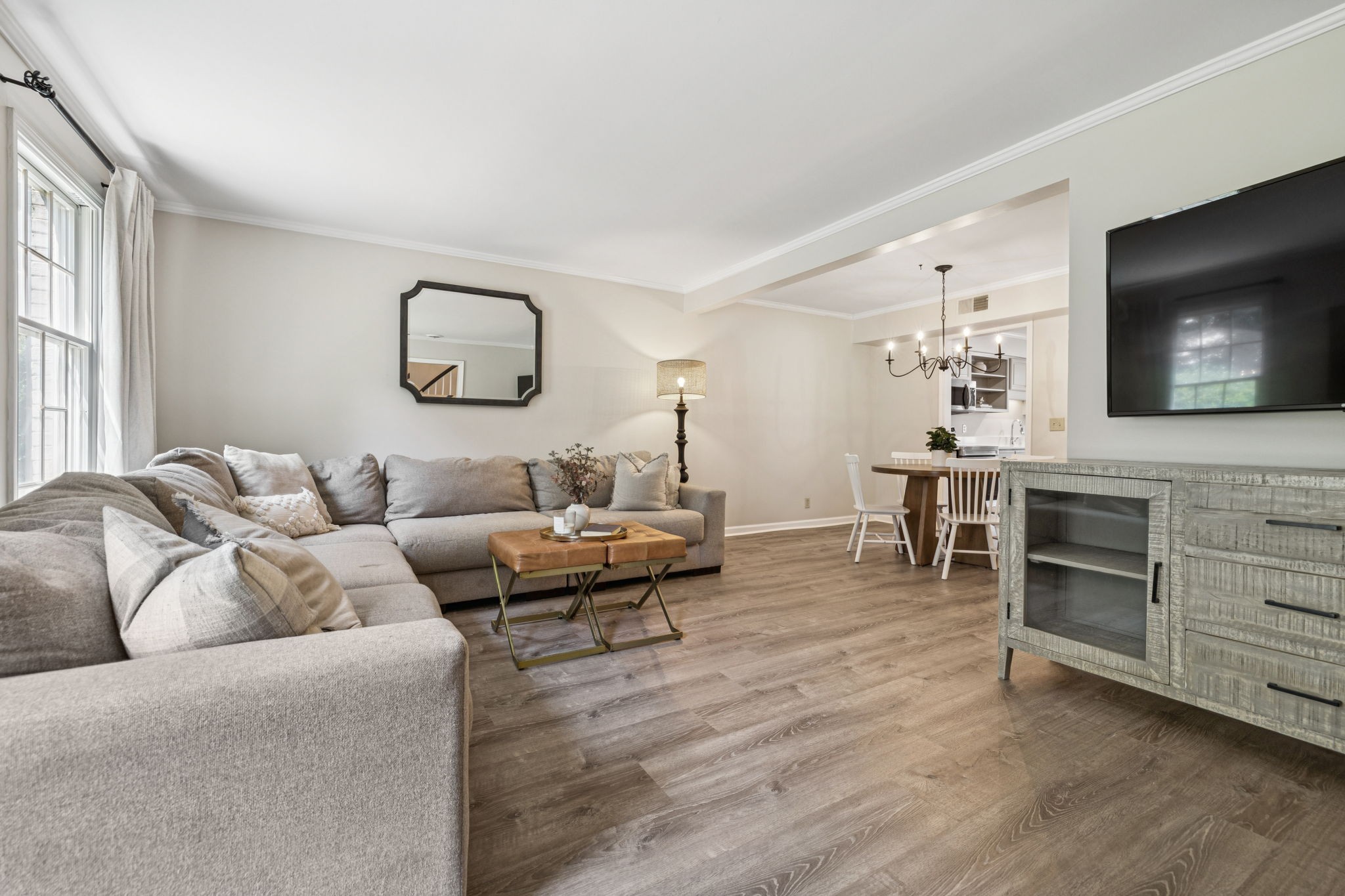 8300 Sawyer Brown Rd Unit: Apt H304