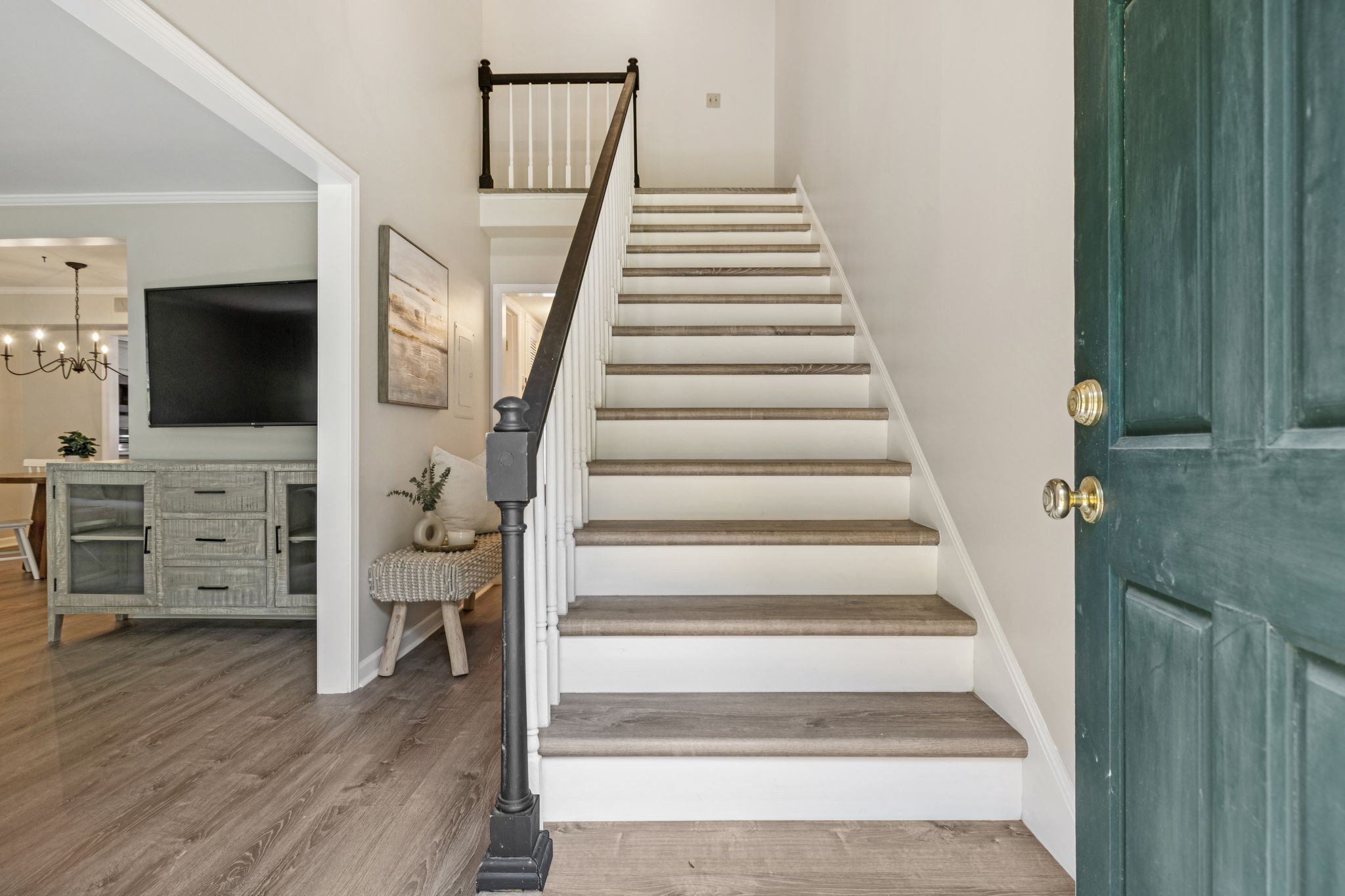 8300 Sawyer Brown Rd Unit: Apt H304