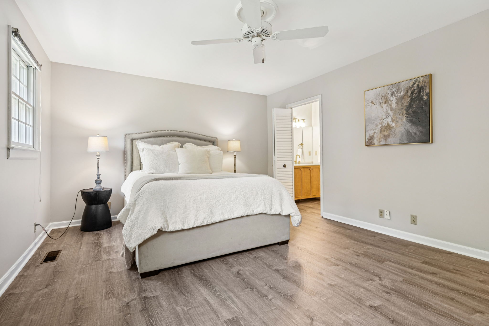 8300 Sawyer Brown Rd Unit: Apt H304