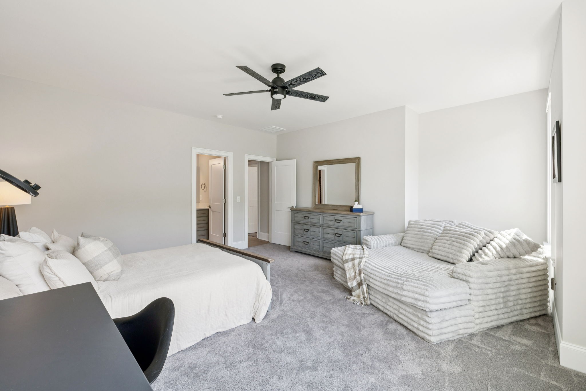 6822 Drumright Hills Ln