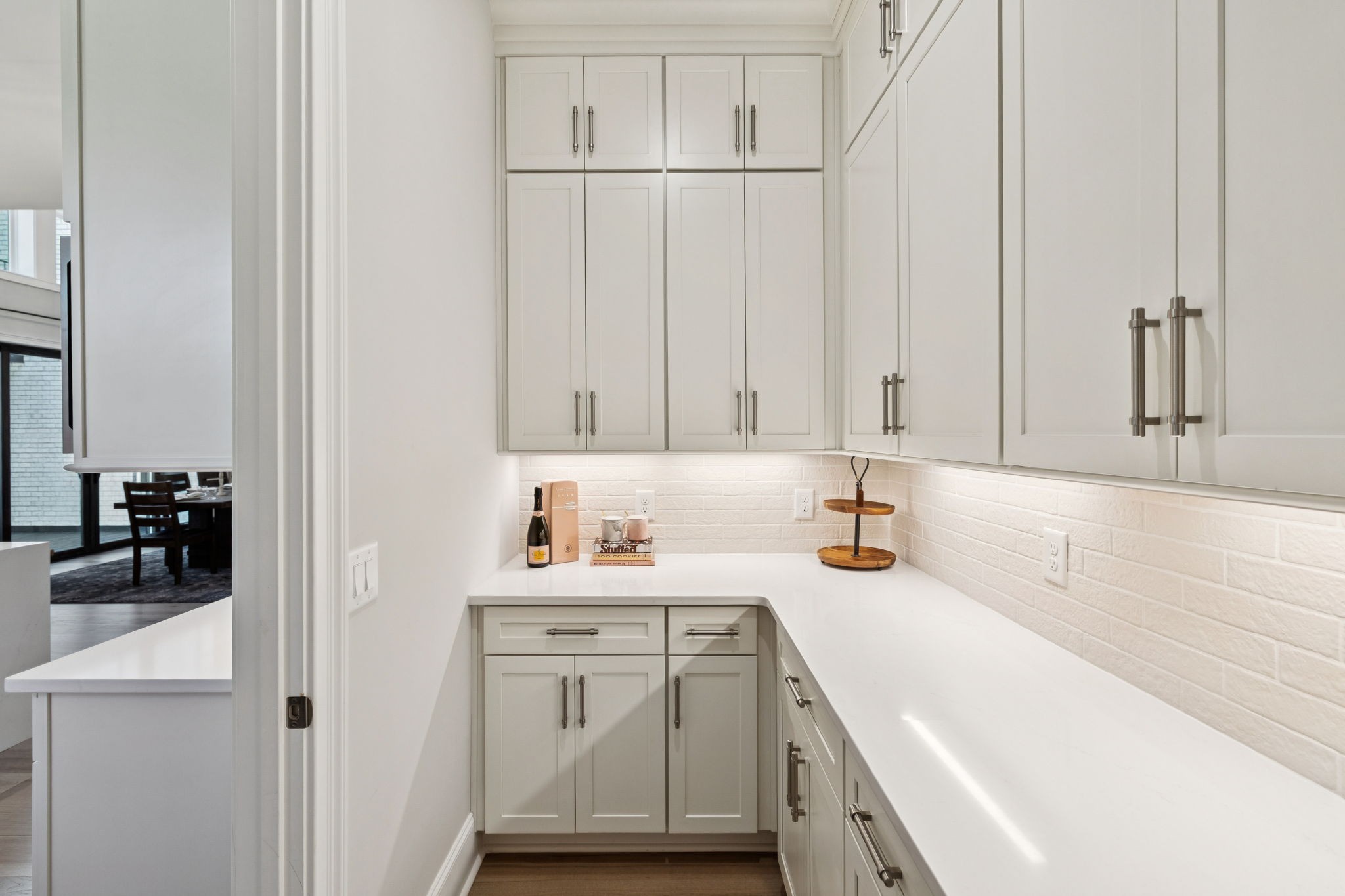 6822 Drumright Hills Ln