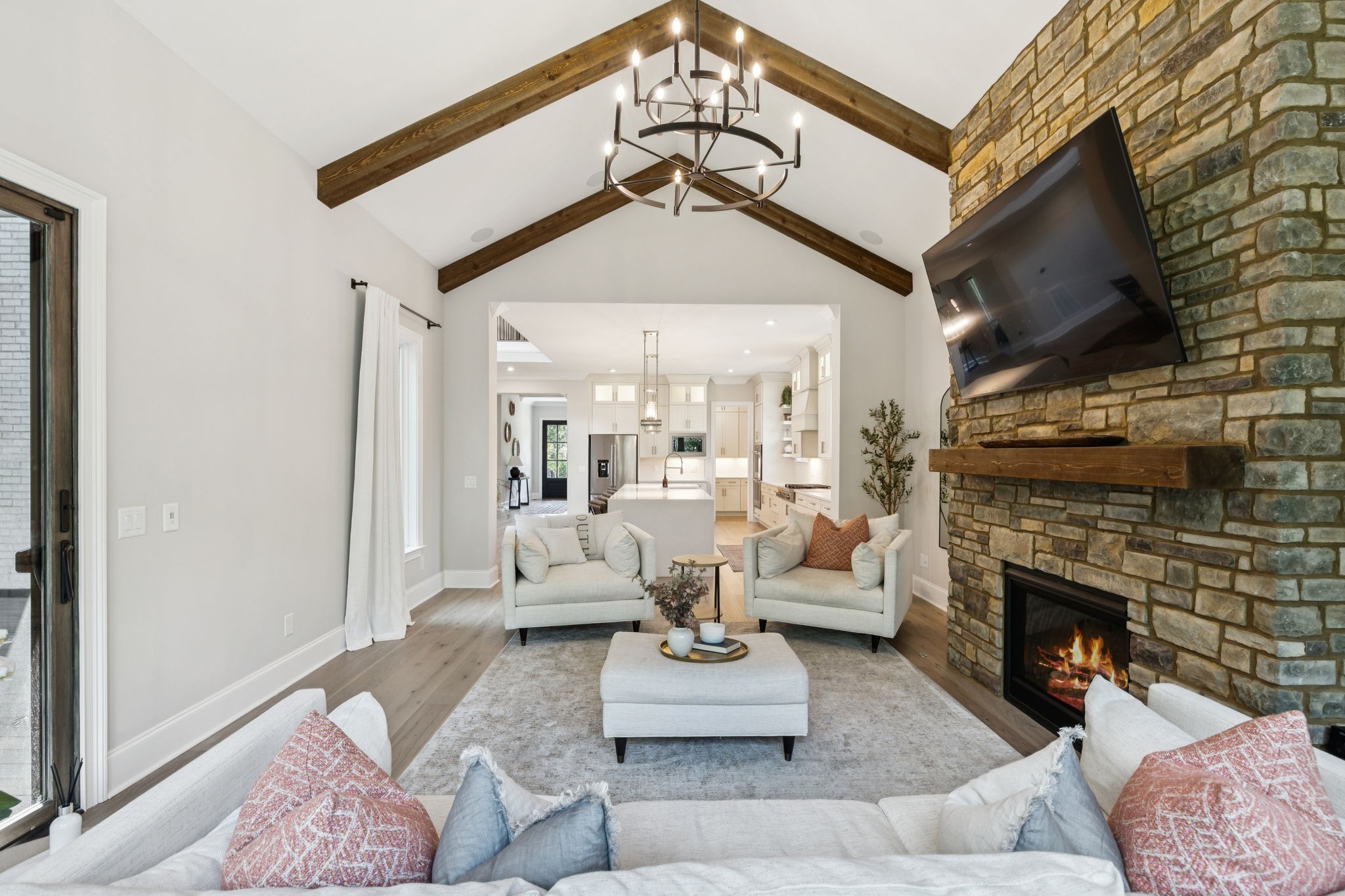 6822 Drumright Hills Ln