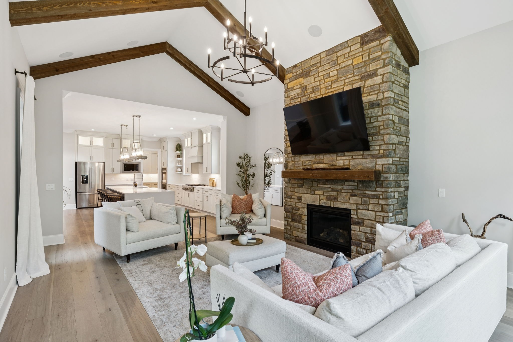 6822 Drumright Hills Ln