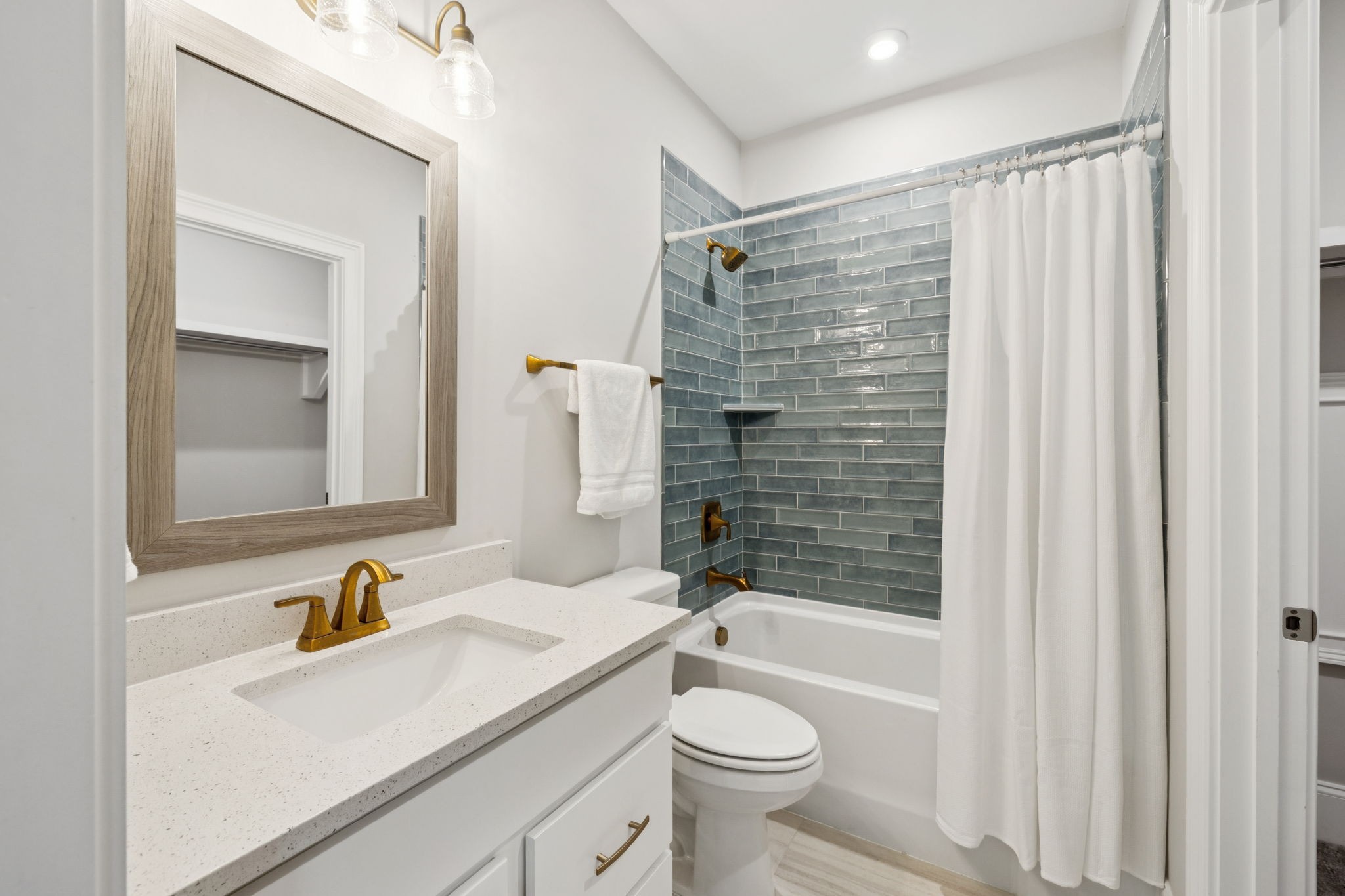 6822 Drumright Hills Ln