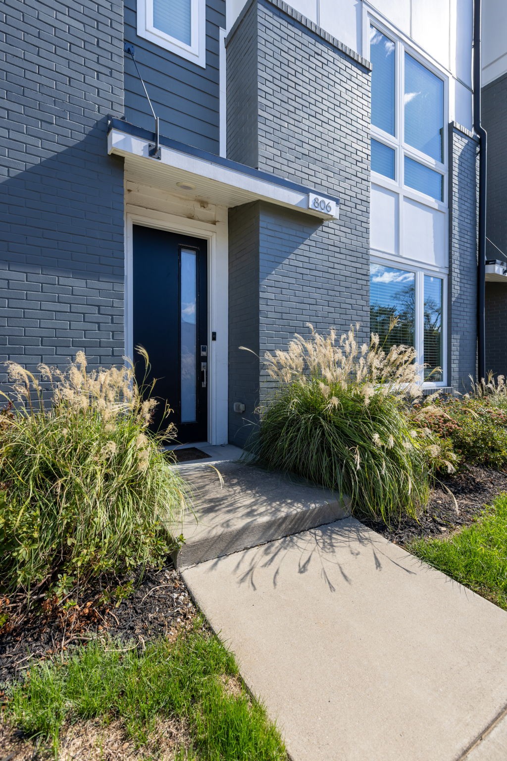 806 Vibe Pl