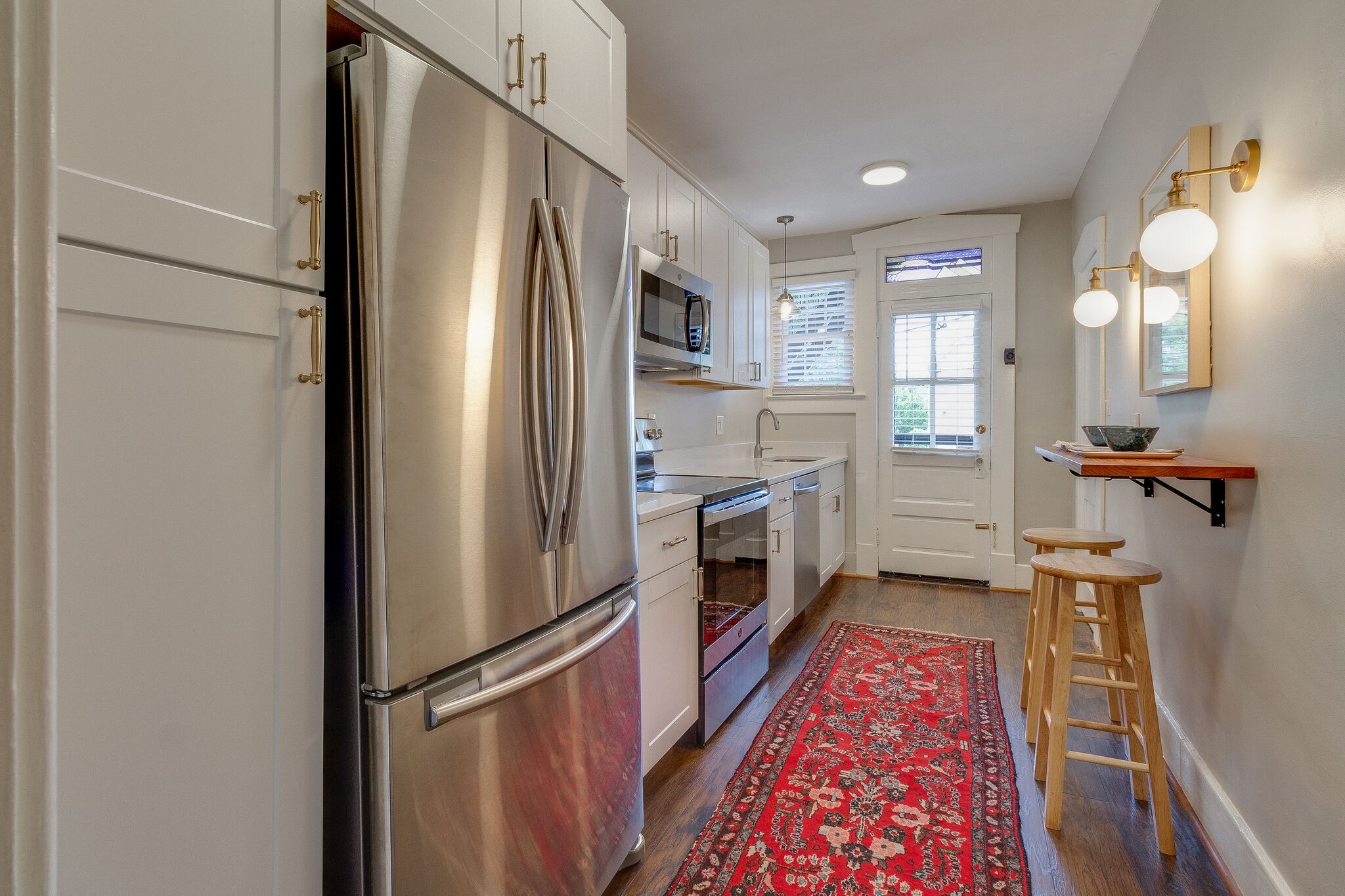 1711 18th Ave, S Unit: F2