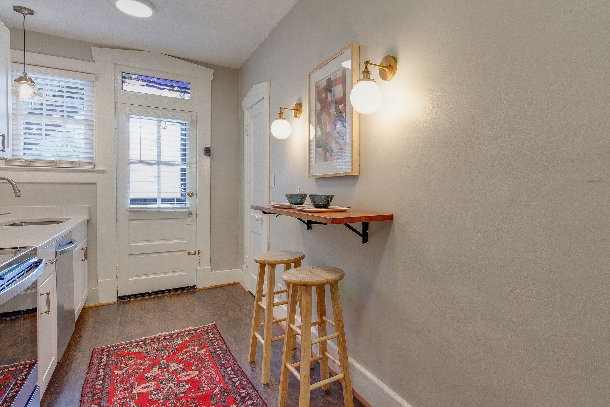 1711 18th Ave, S Unit: F2