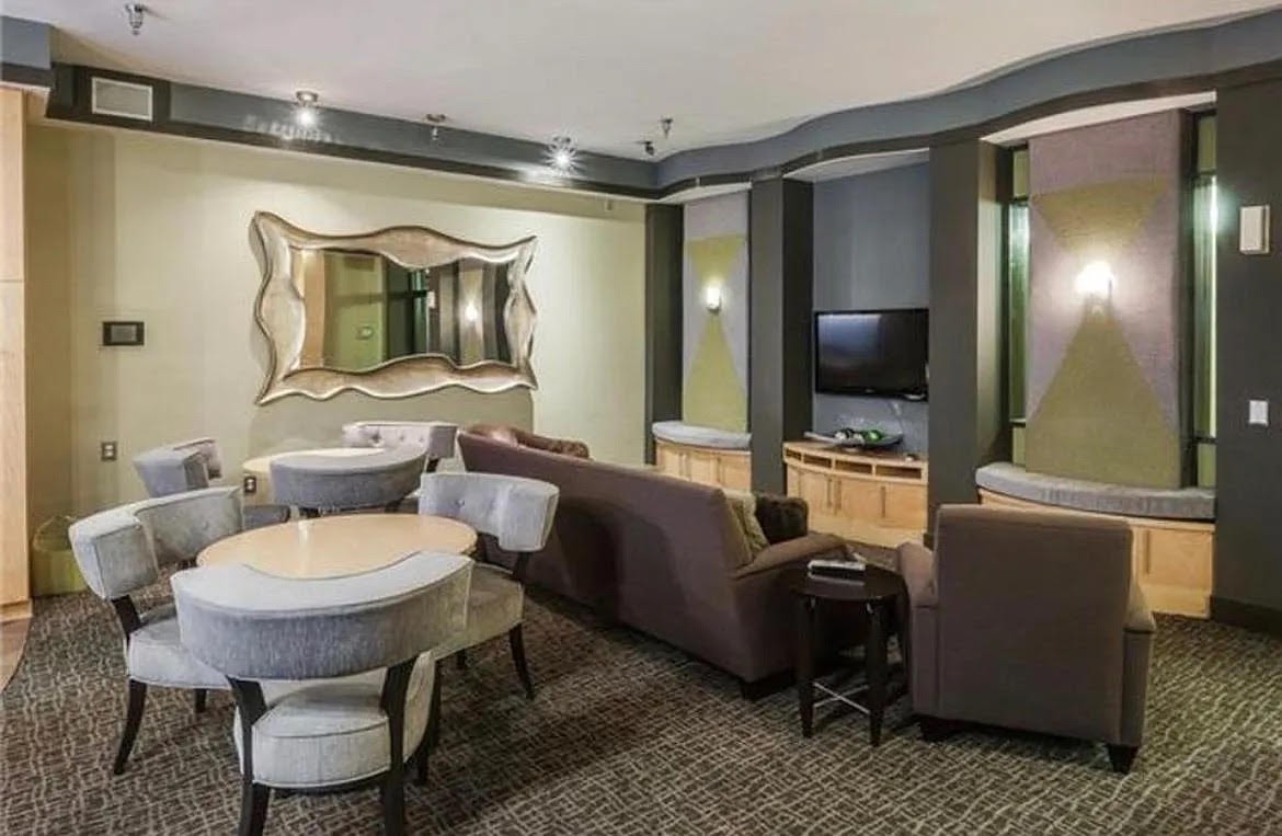 3000 Vanderbilt Pl Unit: 133