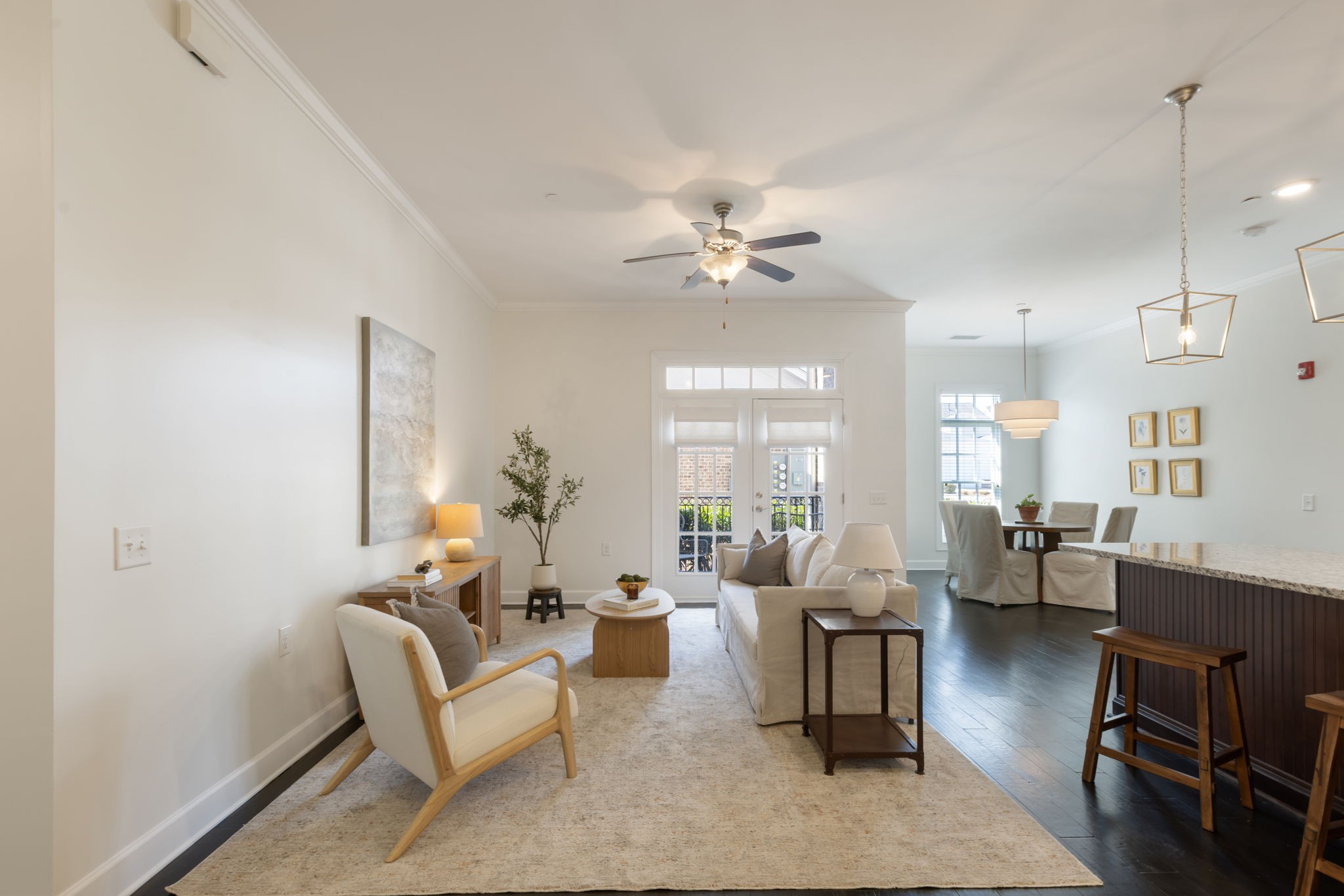 6030 Keats St Unit: 102