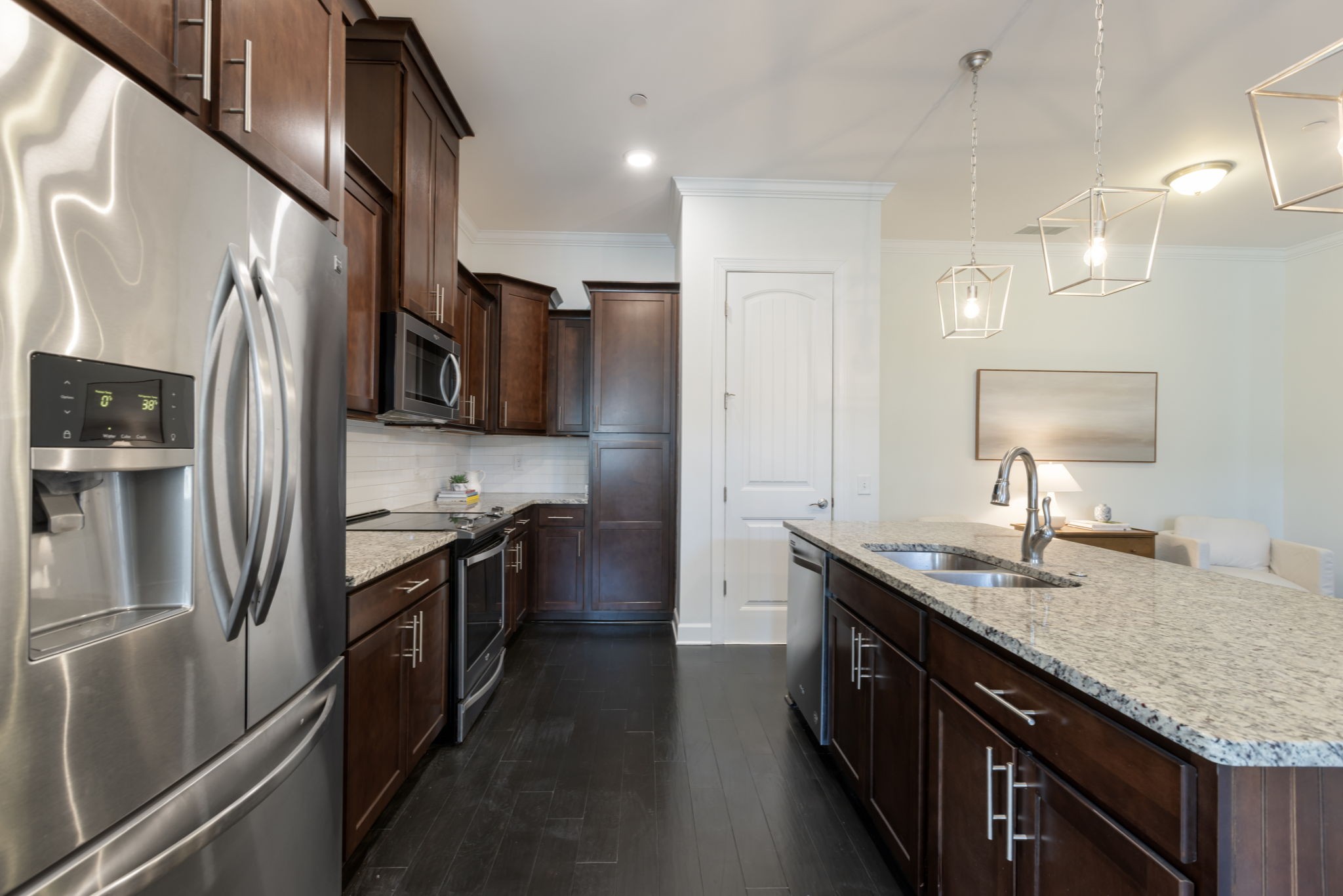 6030 Keats St Unit: 102