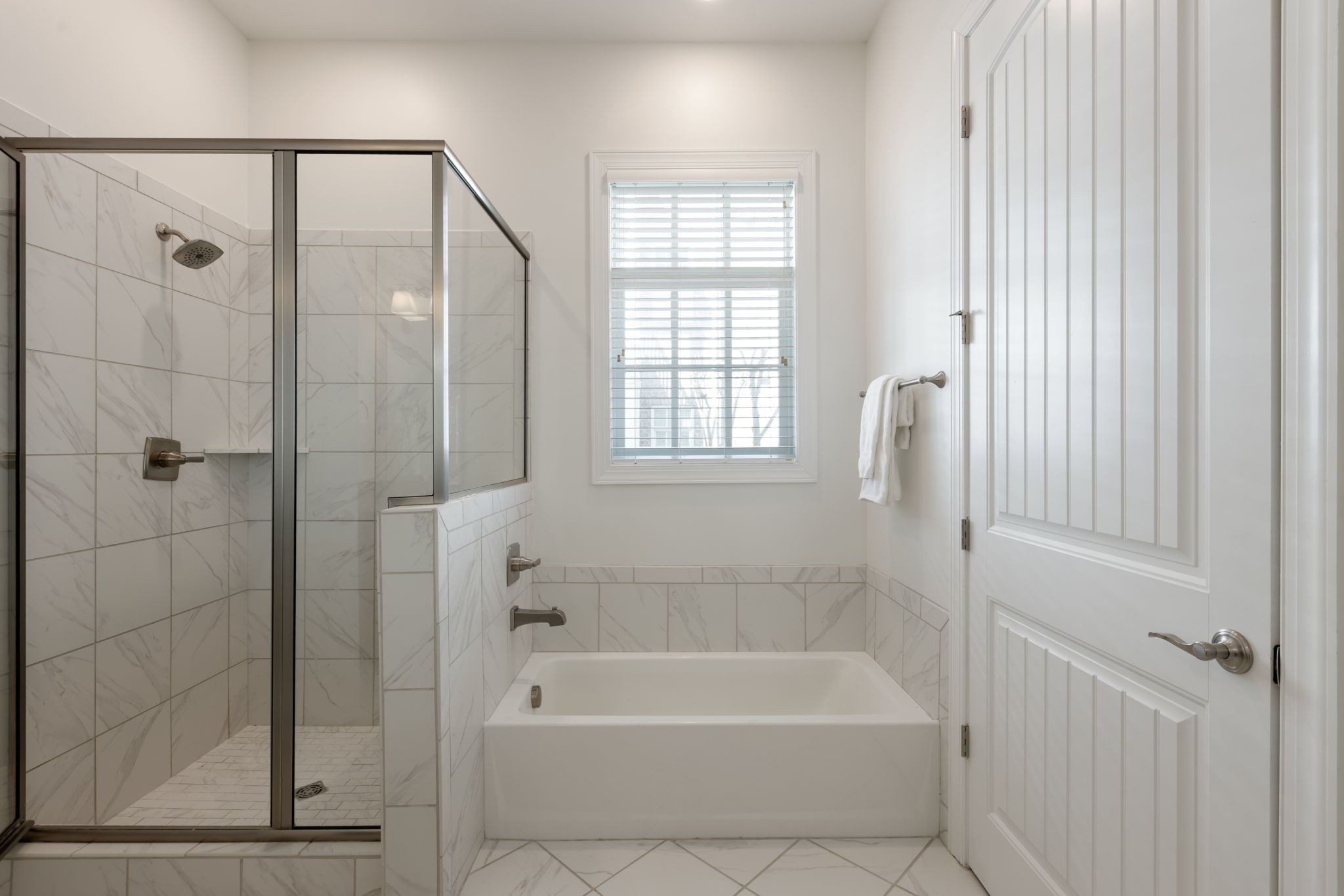 6030 Keats St Unit: 102