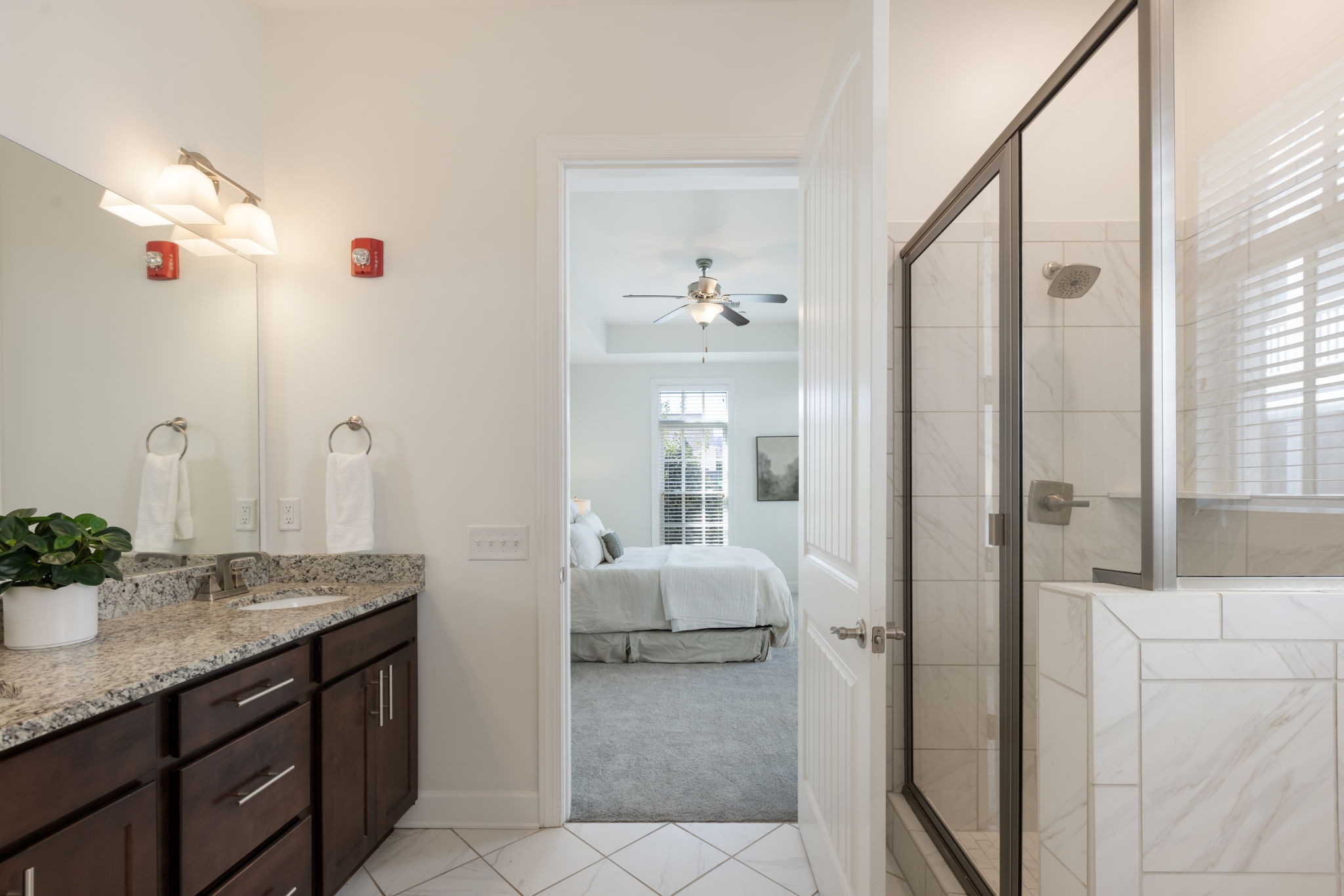 6030 Keats St Unit: 102