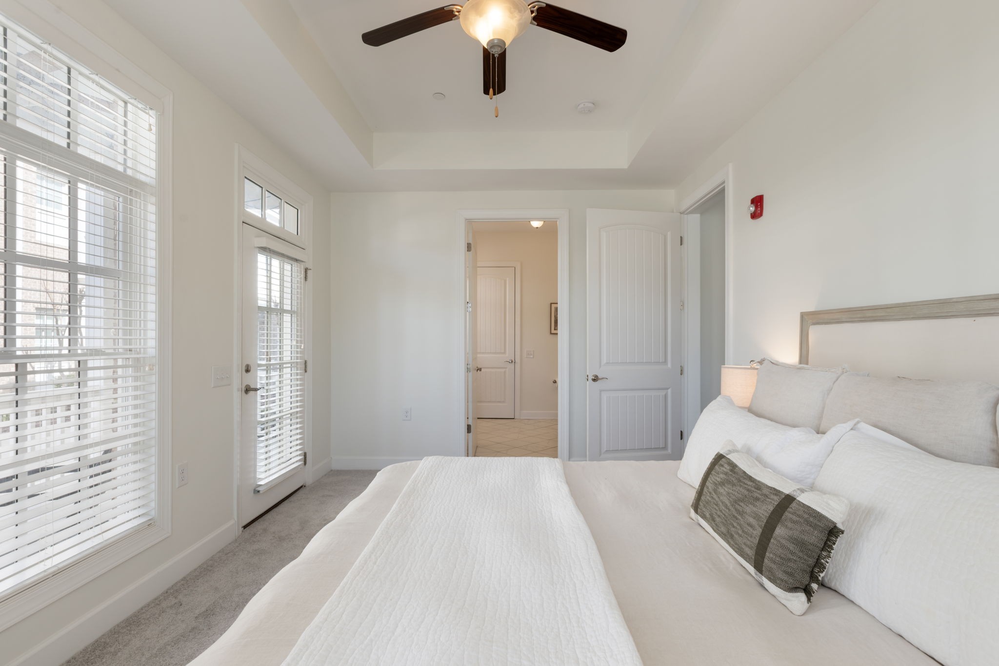 6030 Keats St Unit: 102