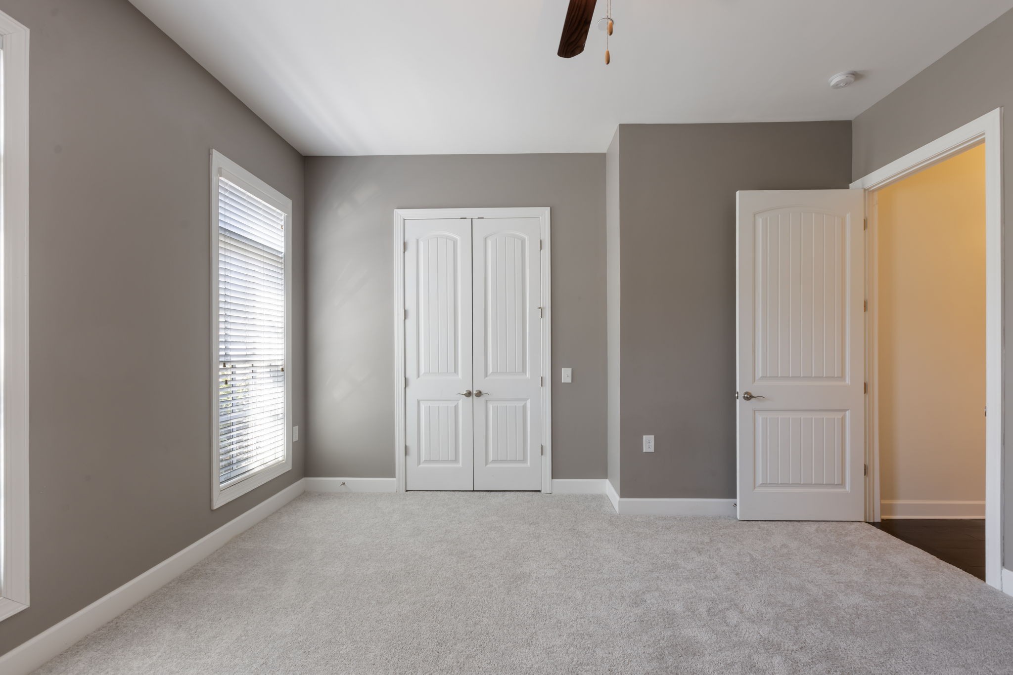 6030 Keats St Unit: 102