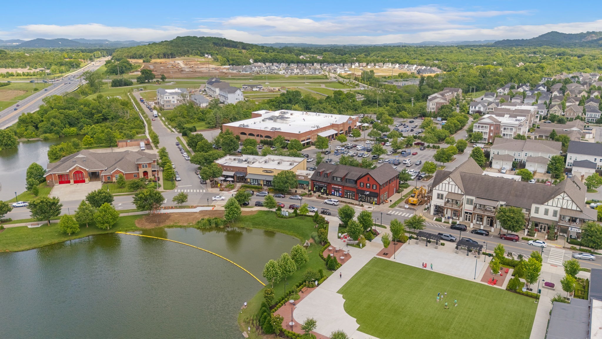 6030 Keats St Unit: 102