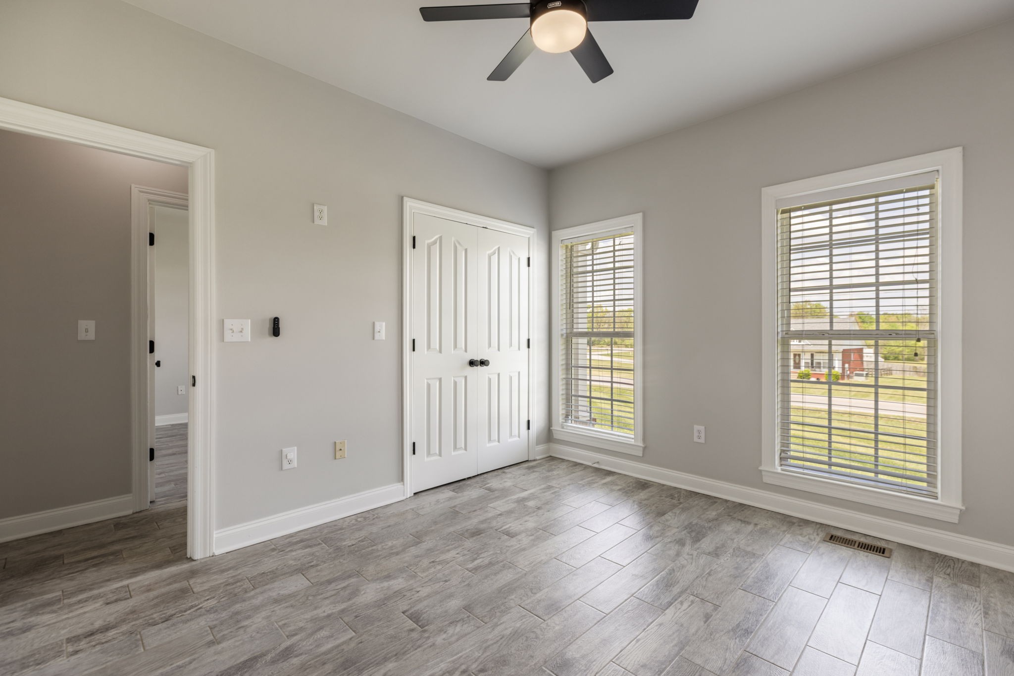 1633 Hayes Denton Rd