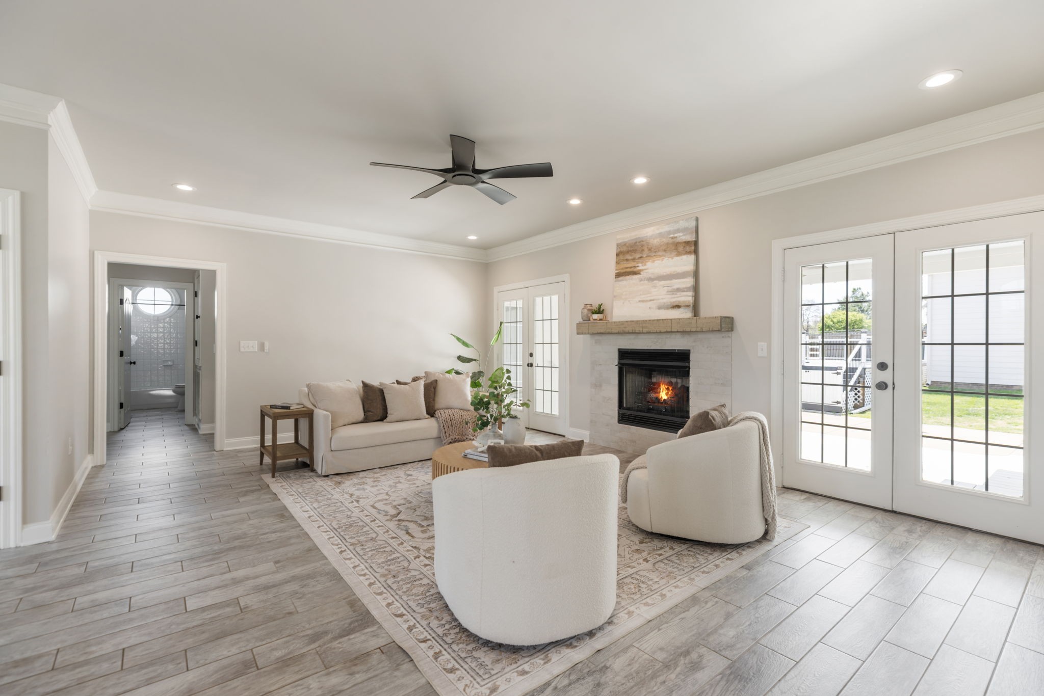 1633 Hayes Denton Rd