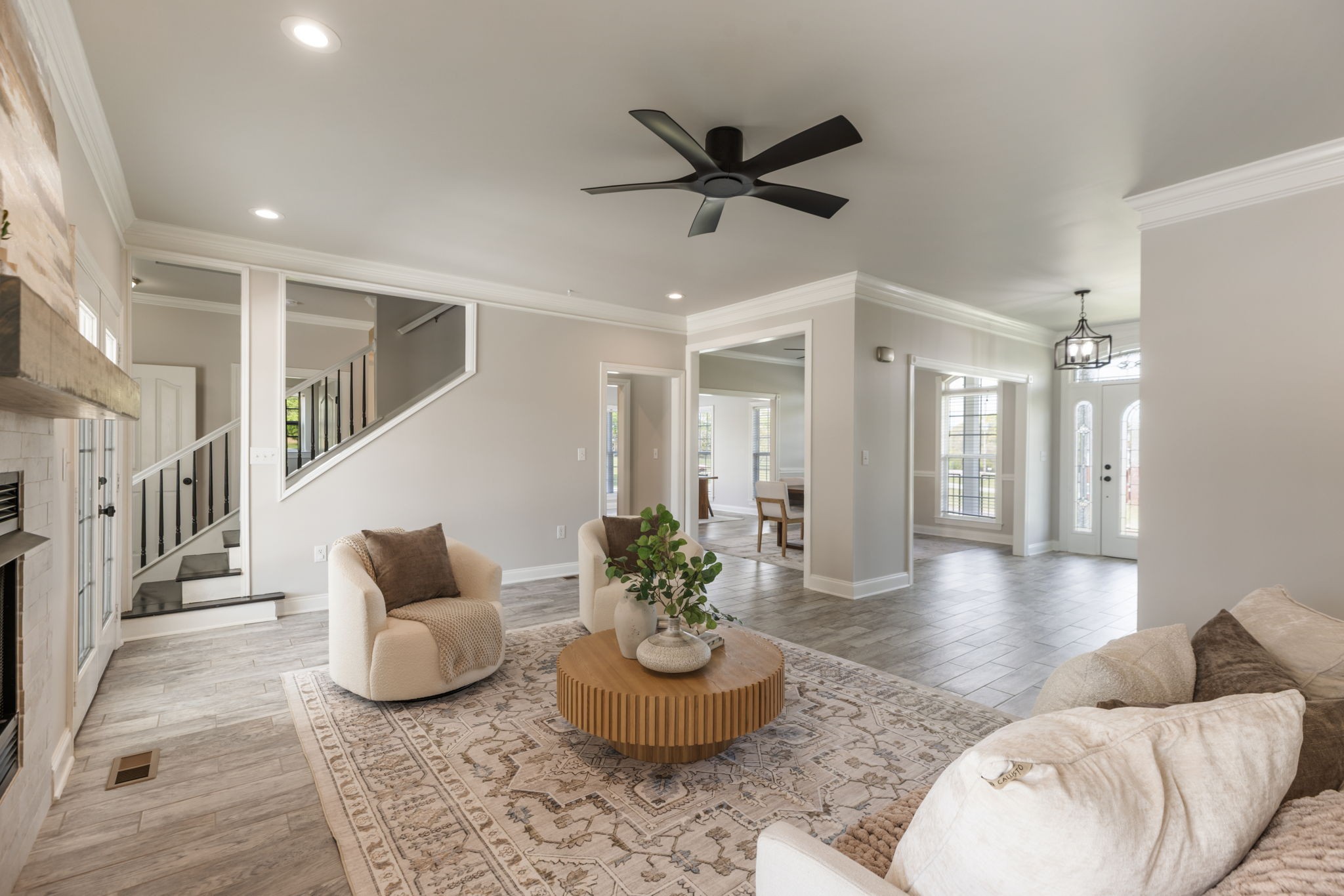 1633 Hayes Denton Rd