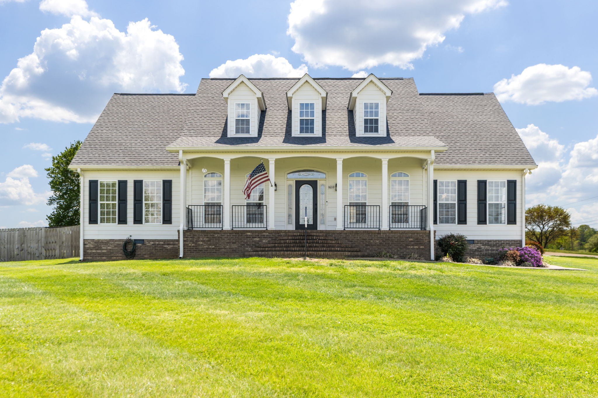 1633 Hayes Denton Rd