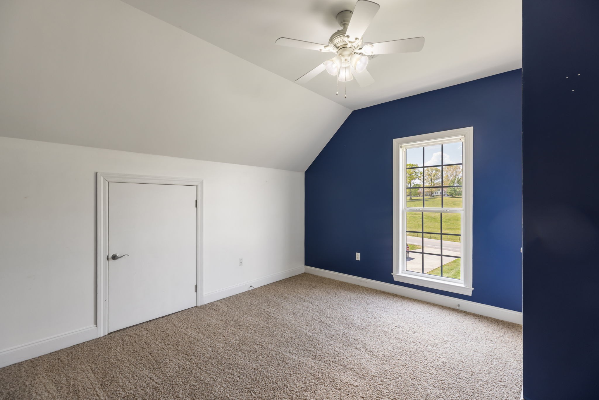 1633 Hayes Denton Rd