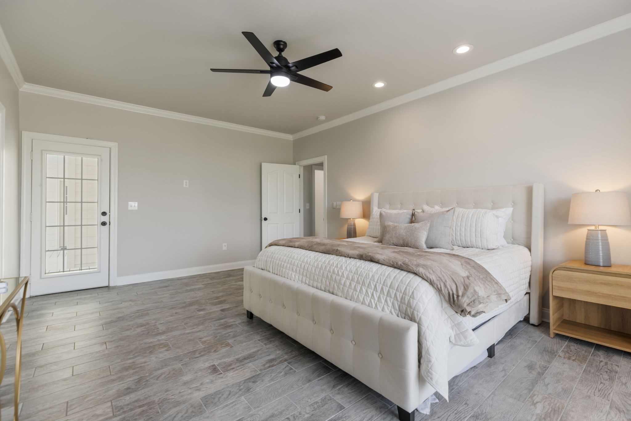 1633 Hayes Denton Rd