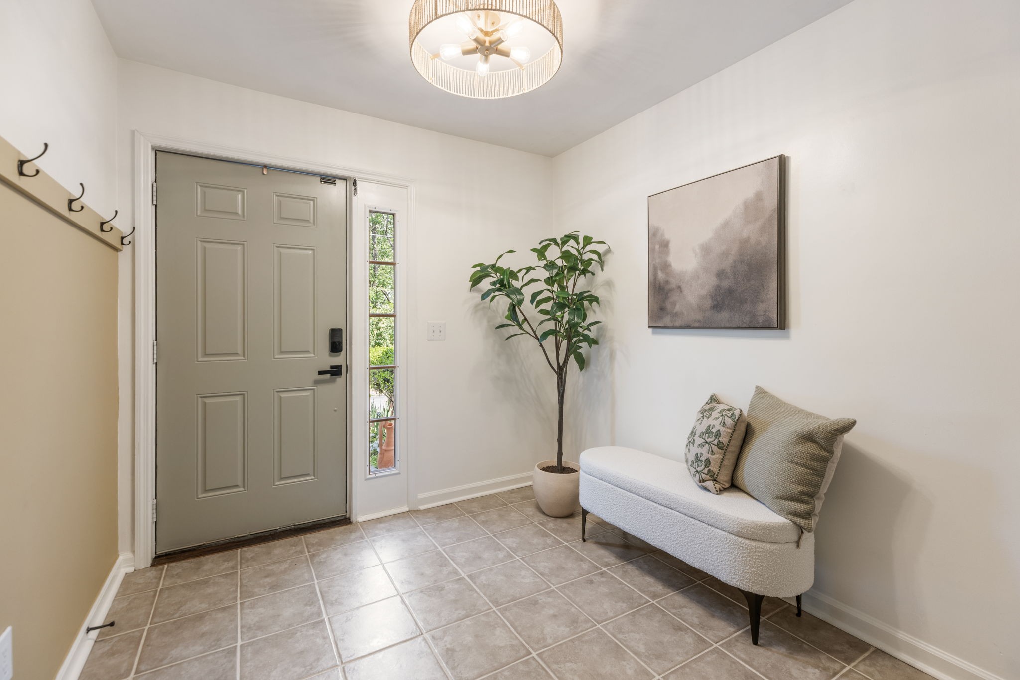 480 Huntington Ridge Dr