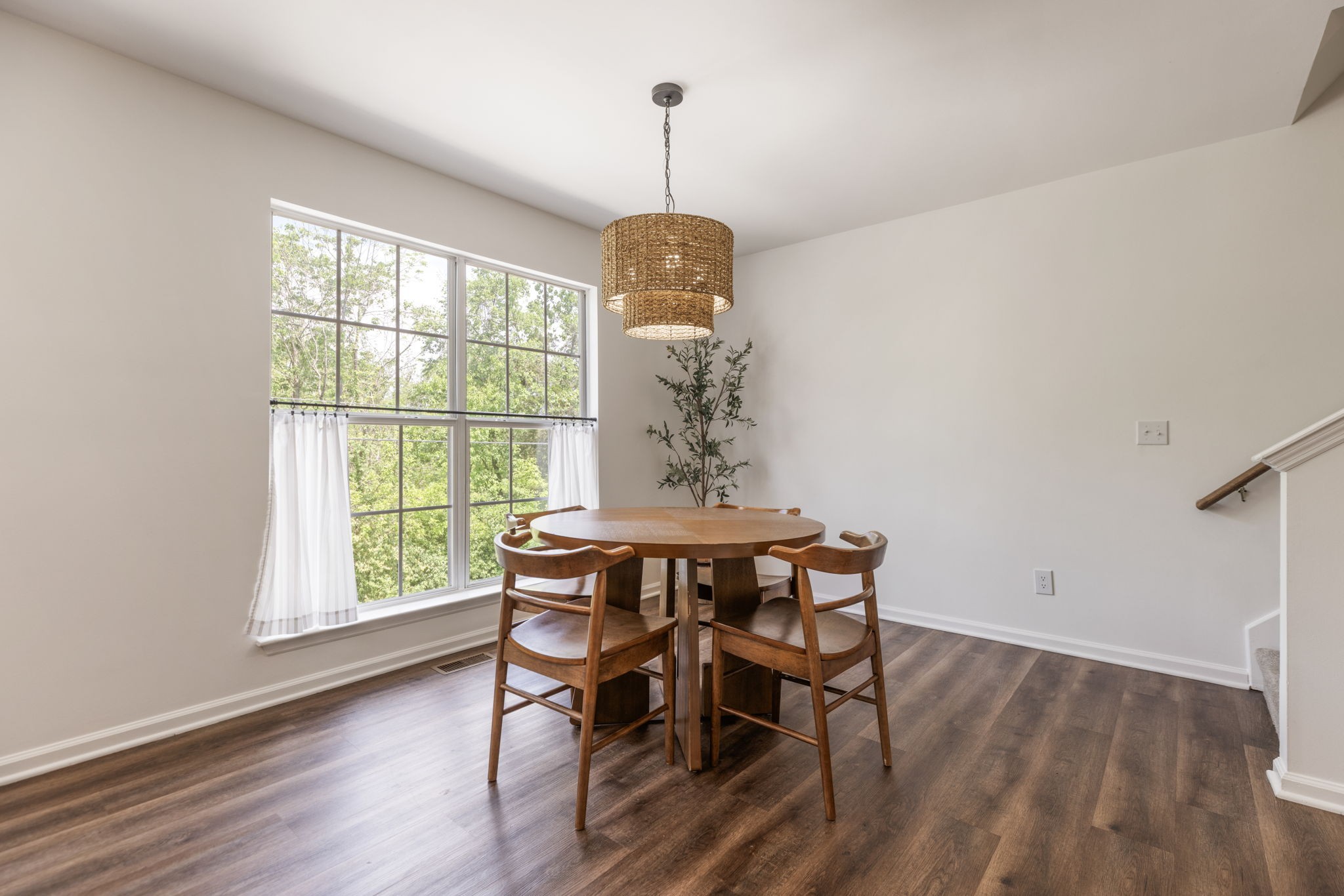 480 Huntington Ridge Dr