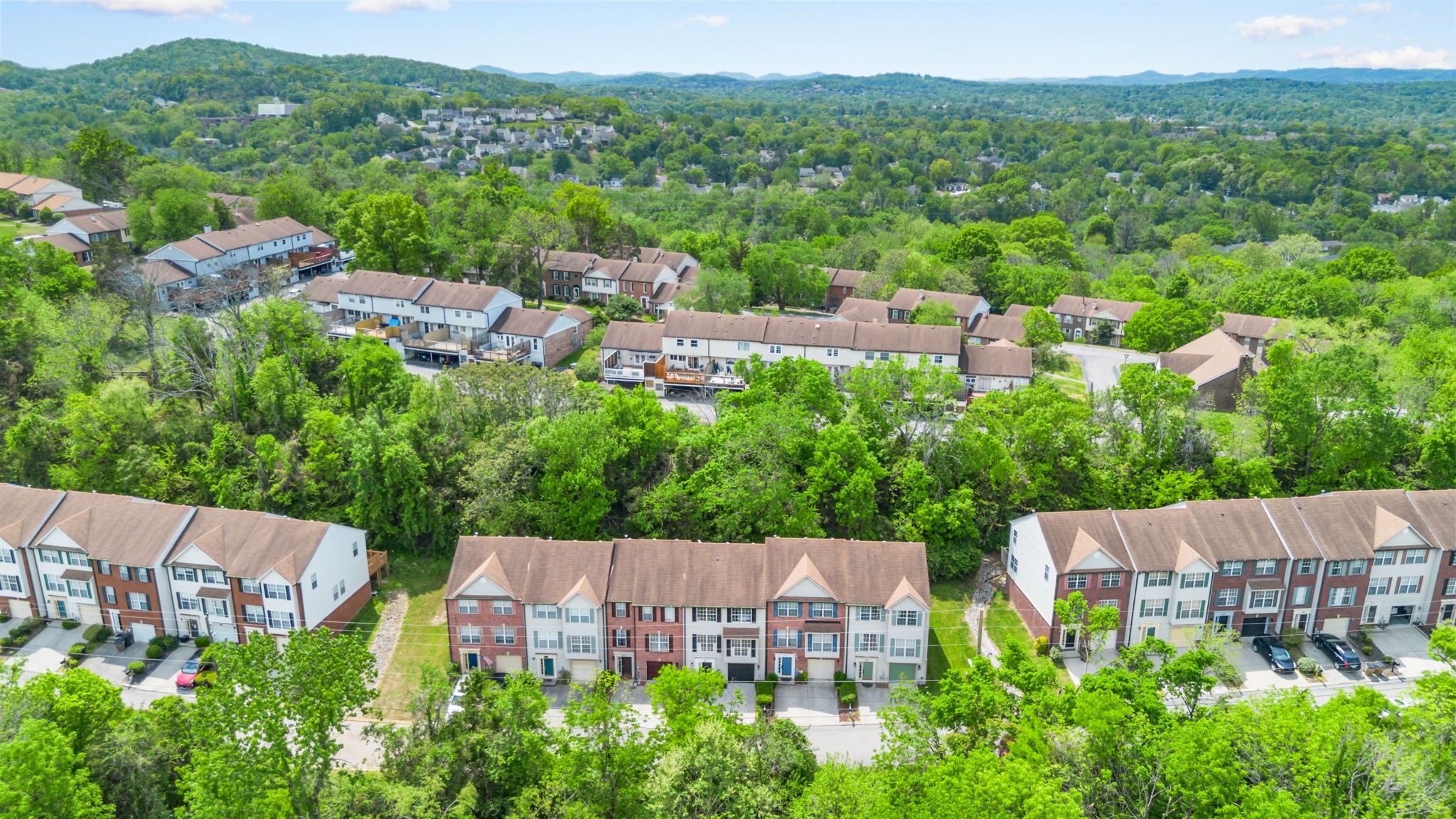 480 Huntington Ridge Dr