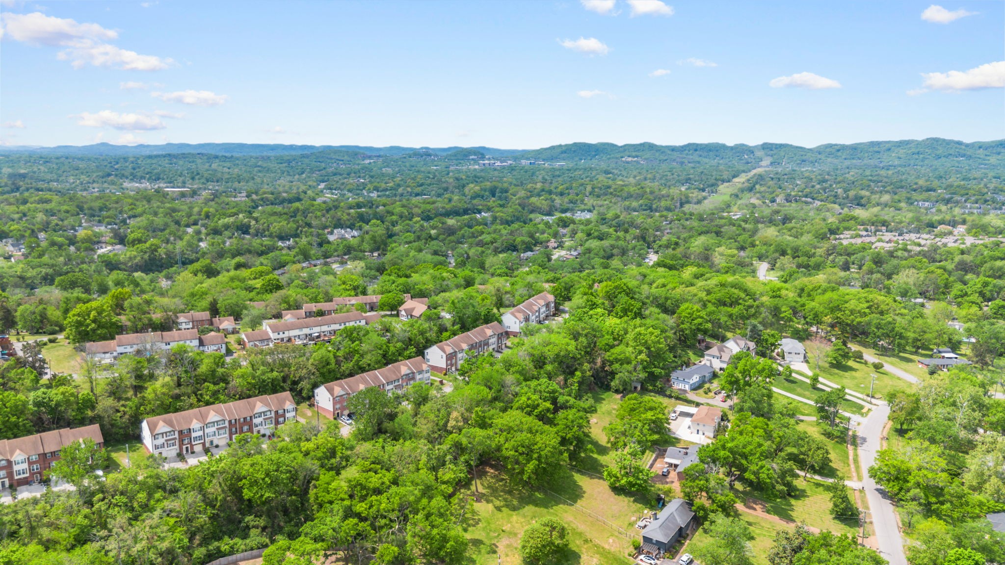 480 Huntington Ridge Dr