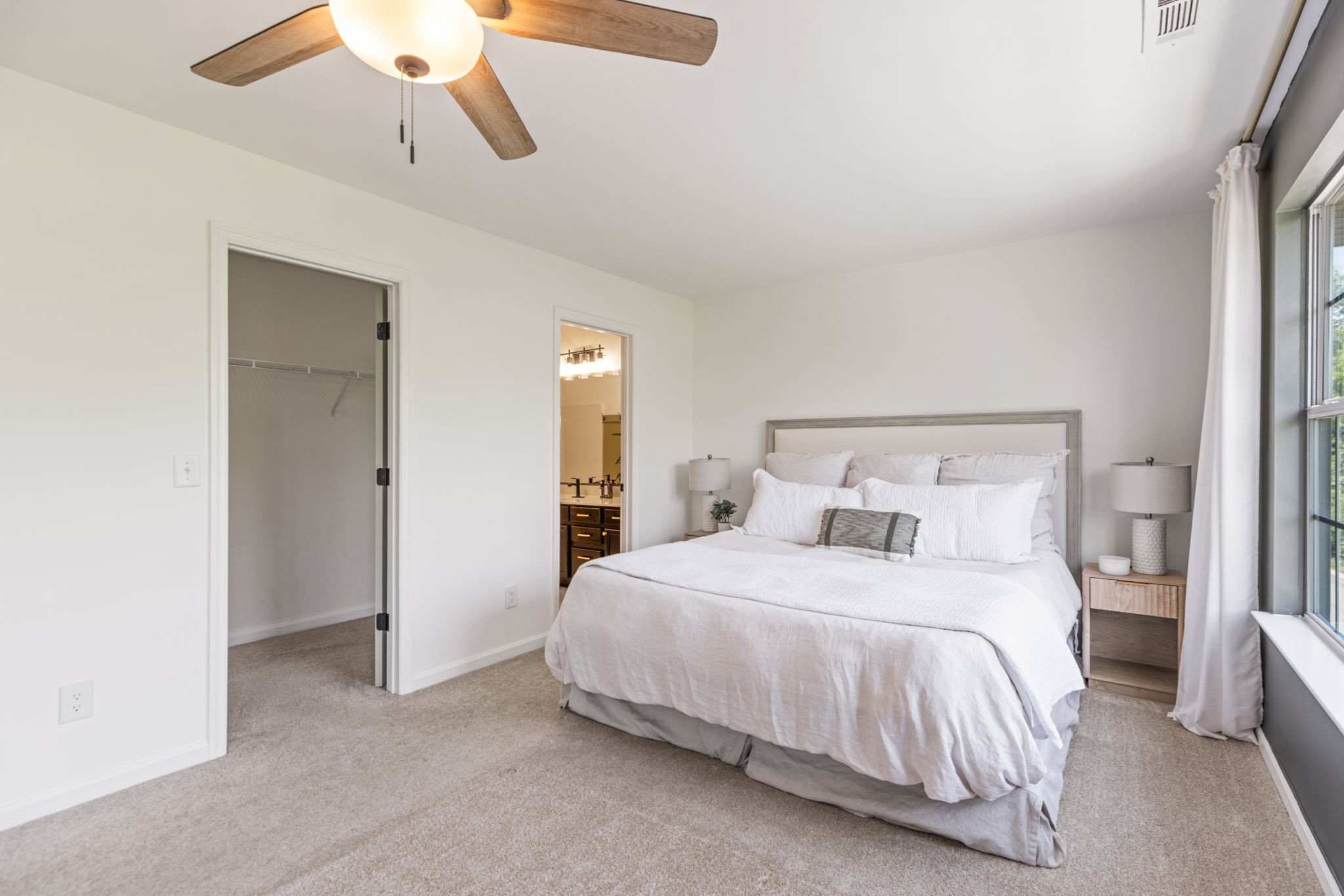 480 Huntington Ridge Dr