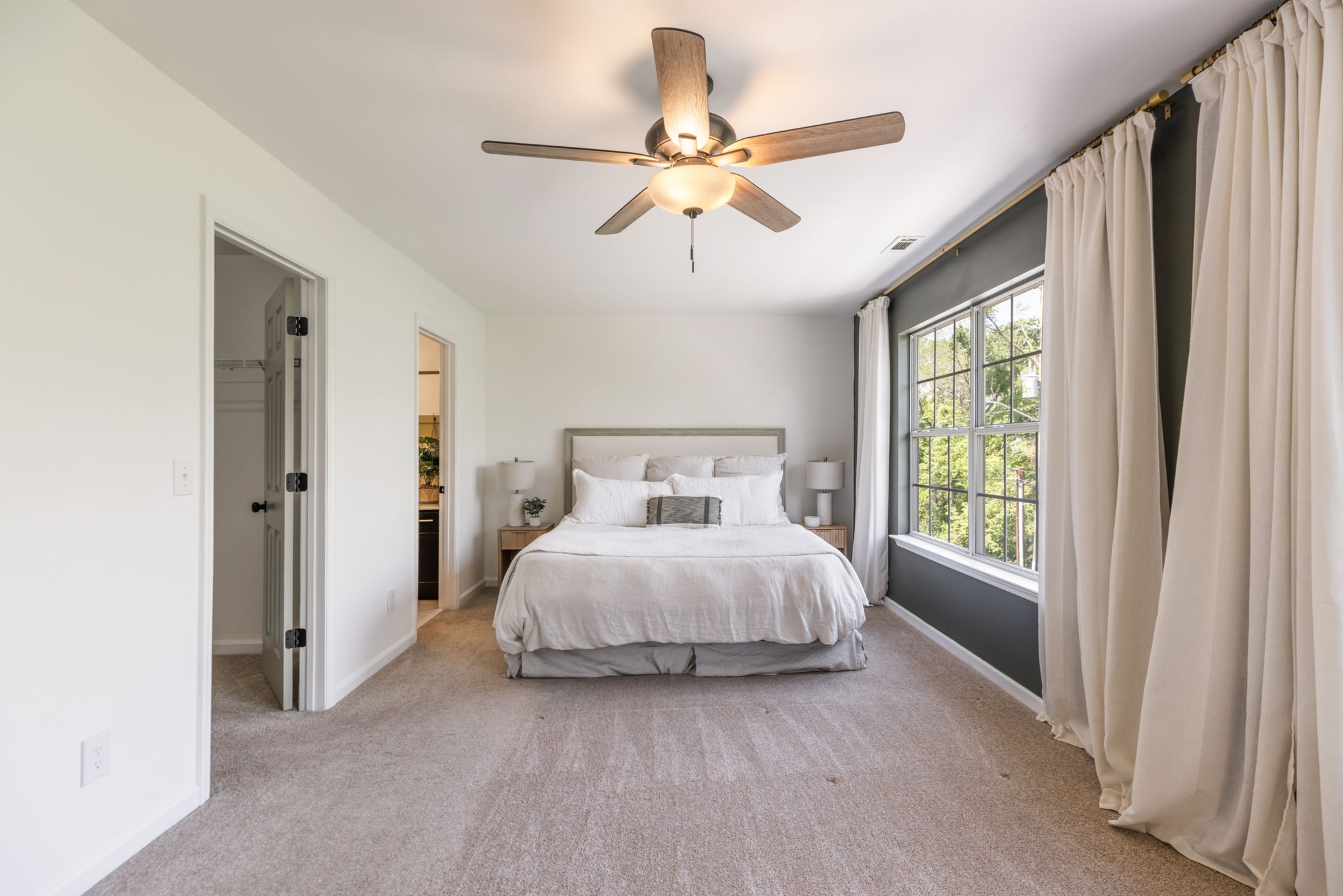 480 Huntington Ridge Dr