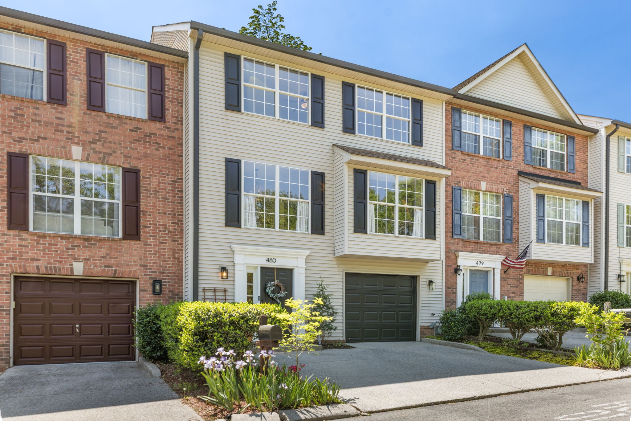 480 Huntington Ridge Dr