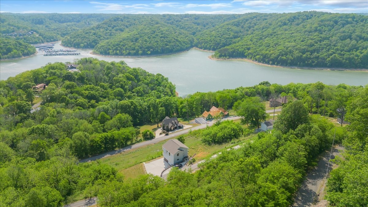 132 Highbridge Dr