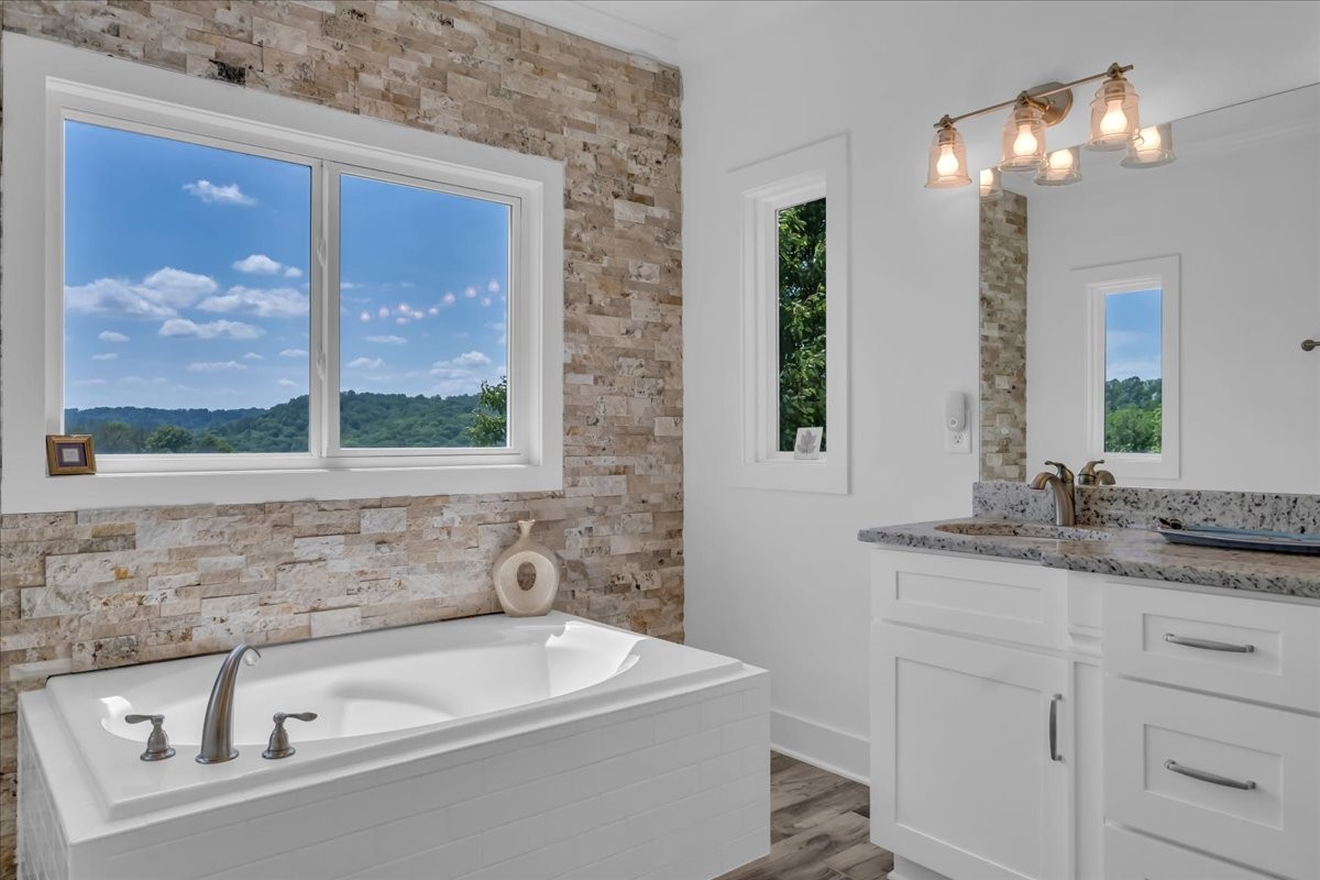 132 Highbridge Dr