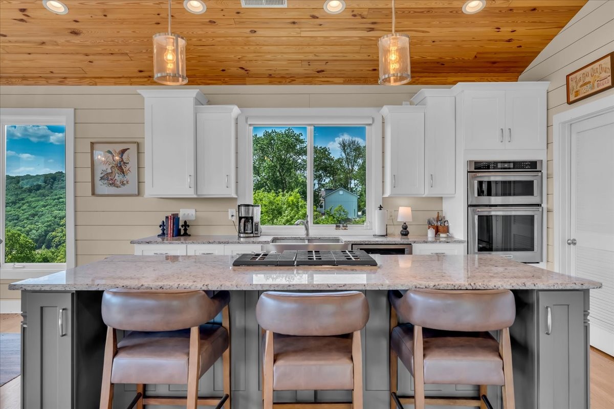 132 Highbridge Dr