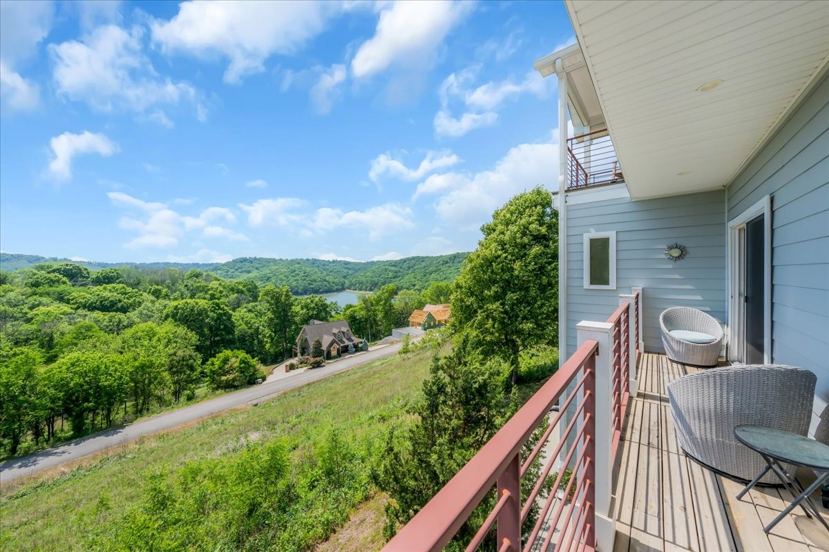 132 Highbridge Dr