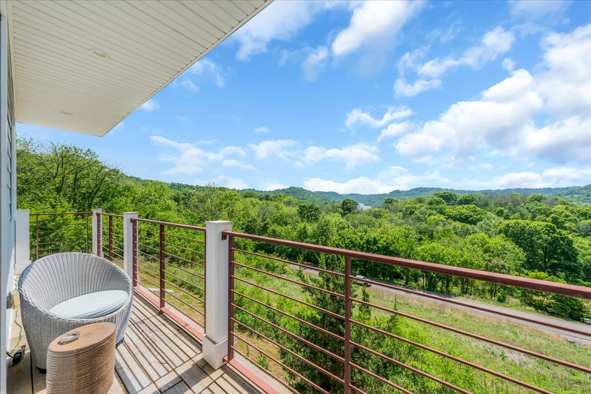 132 Highbridge Dr