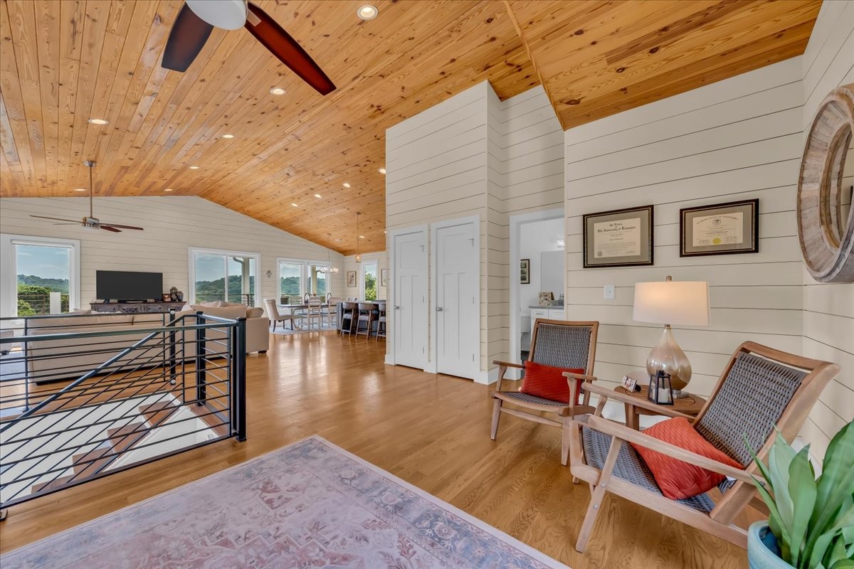 132 Highbridge Dr