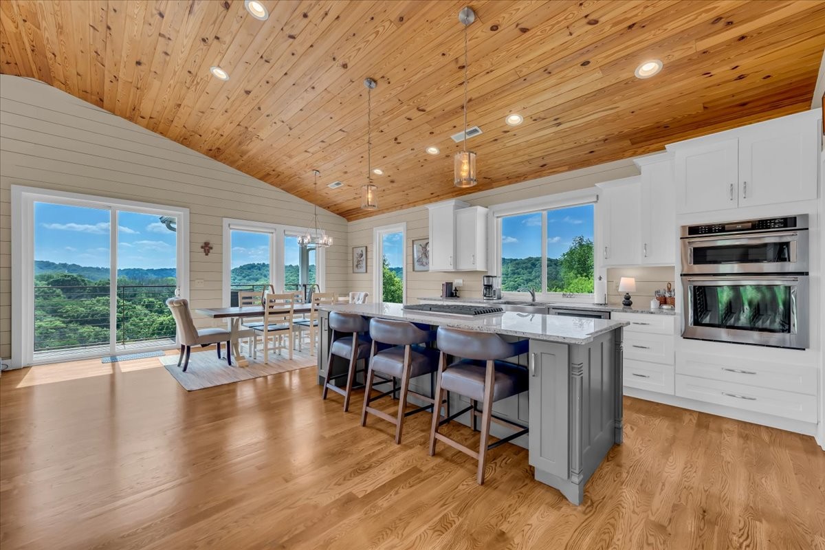 132 Highbridge Dr