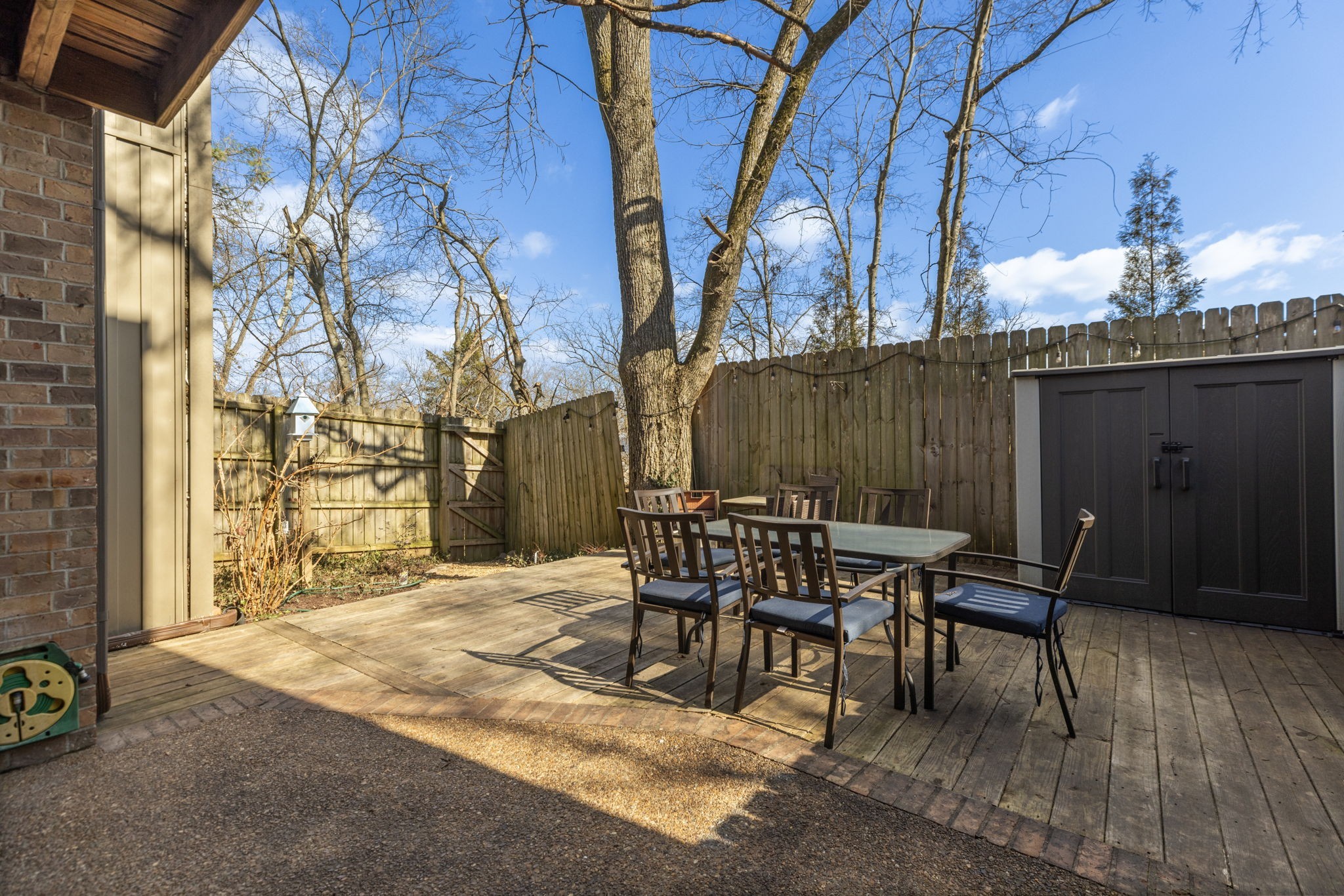817 Battlefield Dr