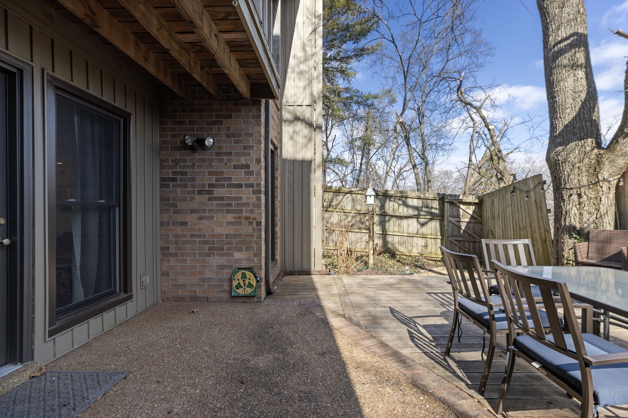 817 Battlefield Dr