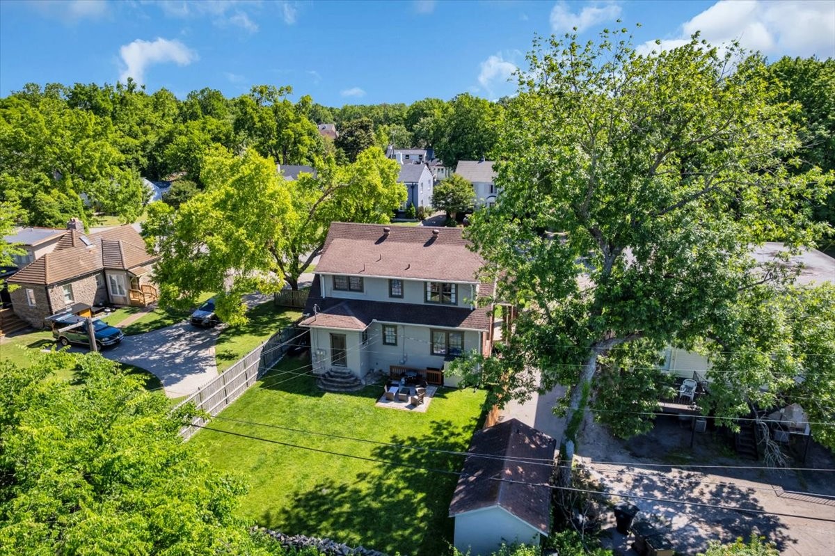 115 Cherokee Rd