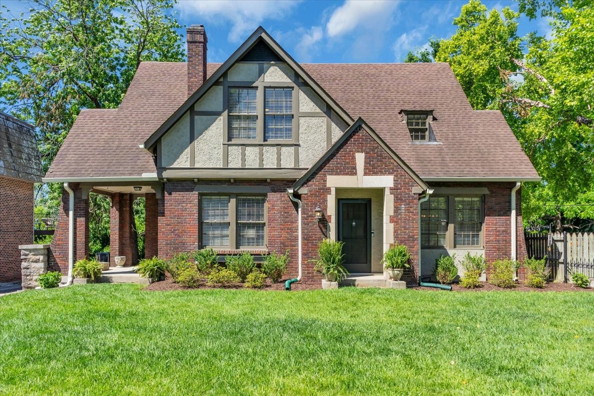 115 Cherokee Rd